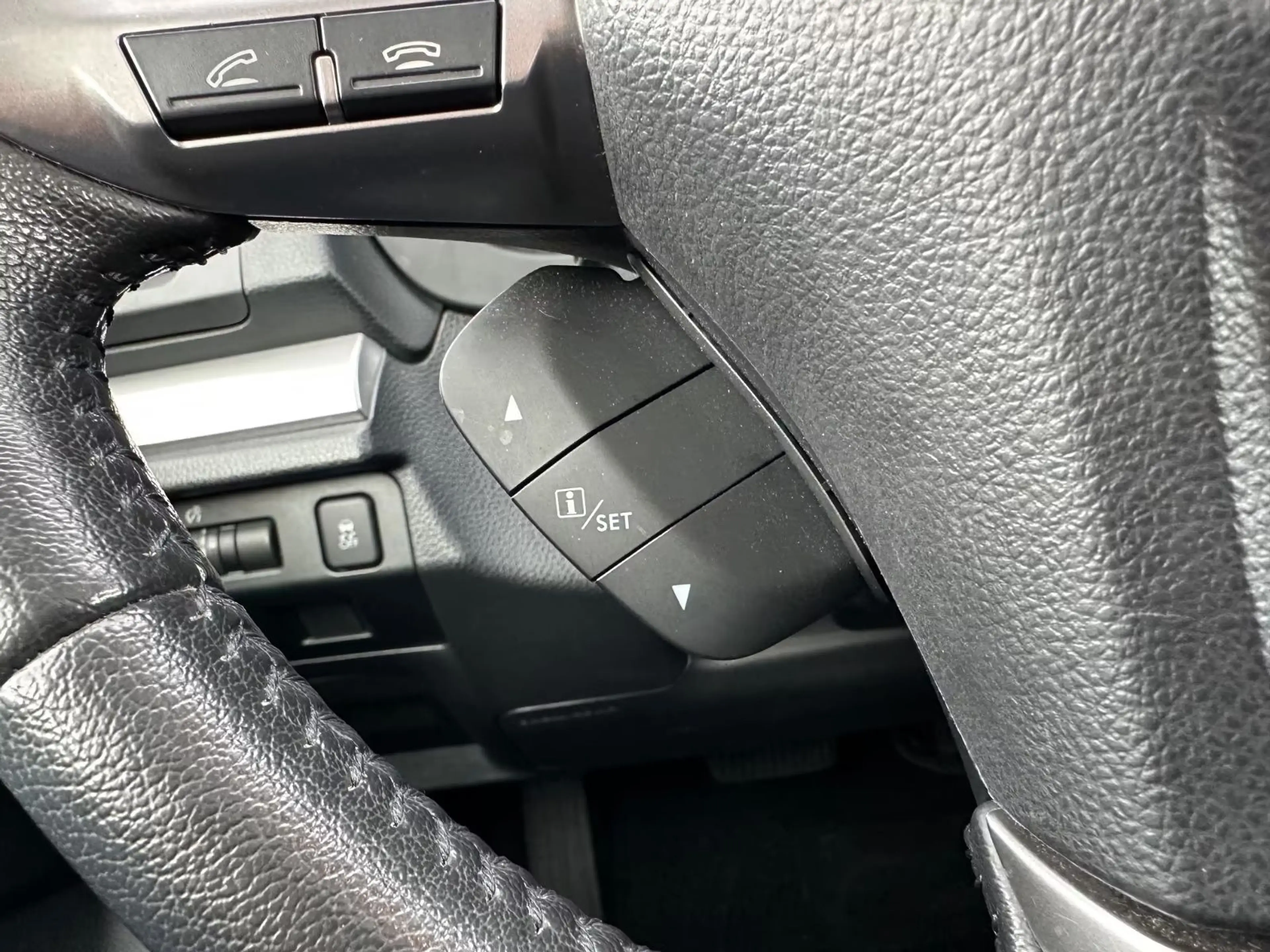 Subaru XV 1,6i AWD Aut. 1.Hd NAVI Kam LEDER Keyless SHZ — photo 25