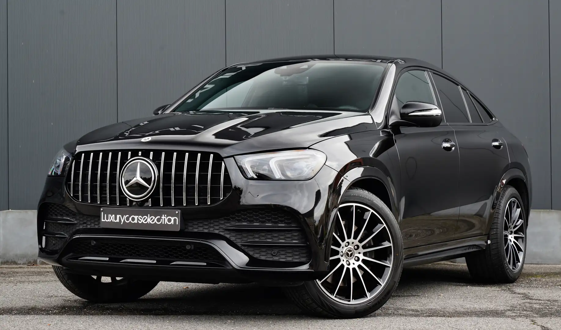 Mercedes-Benz GLE 300 D Coupe 4Matic AMG Line *PANO/360°/BURMESTER* Noir - 2