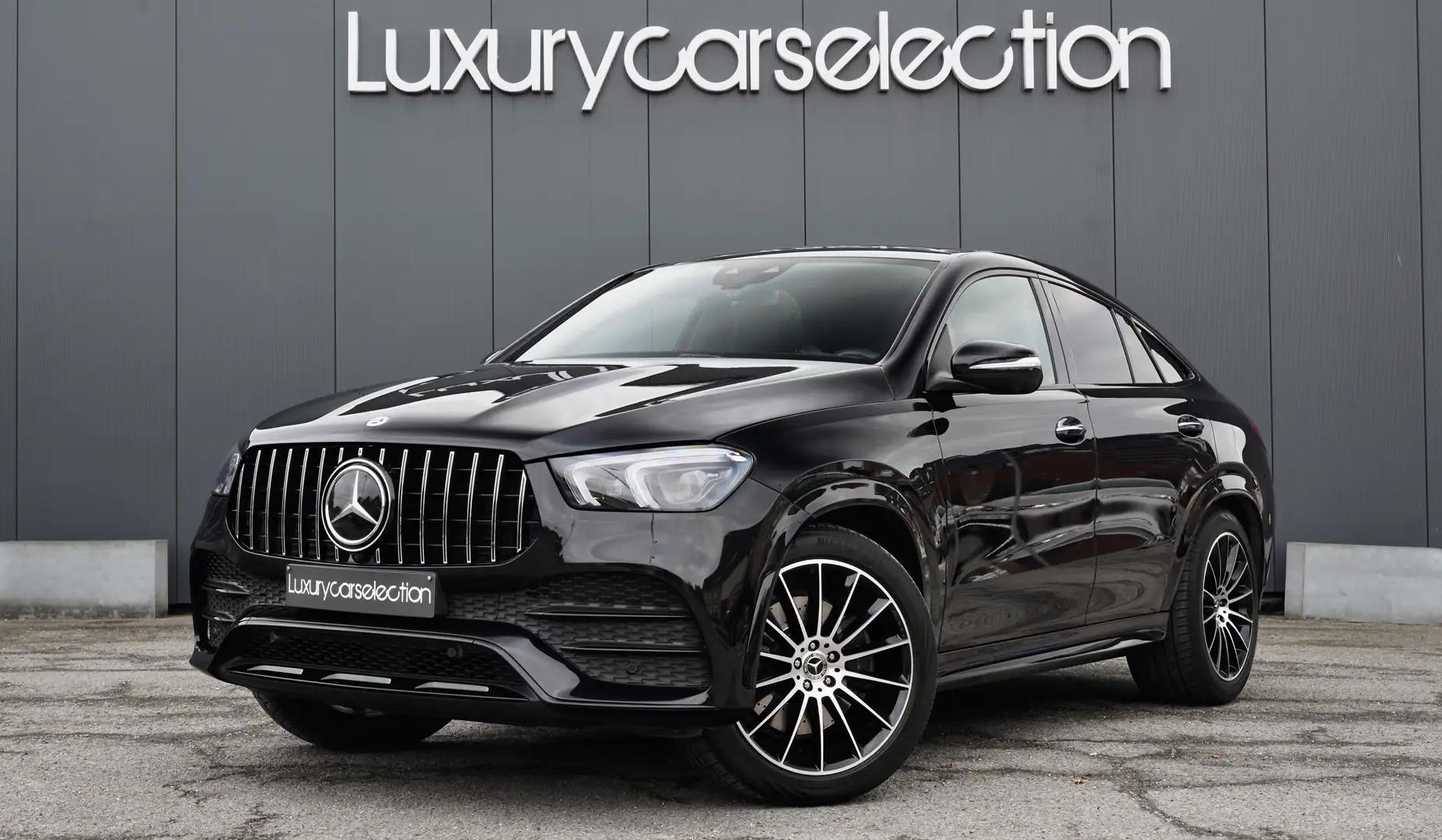 Mercedes-Benz GLE 300 D Coupe 4Matic AMG Line *PANO/360°/BURMESTER* Noir - 1