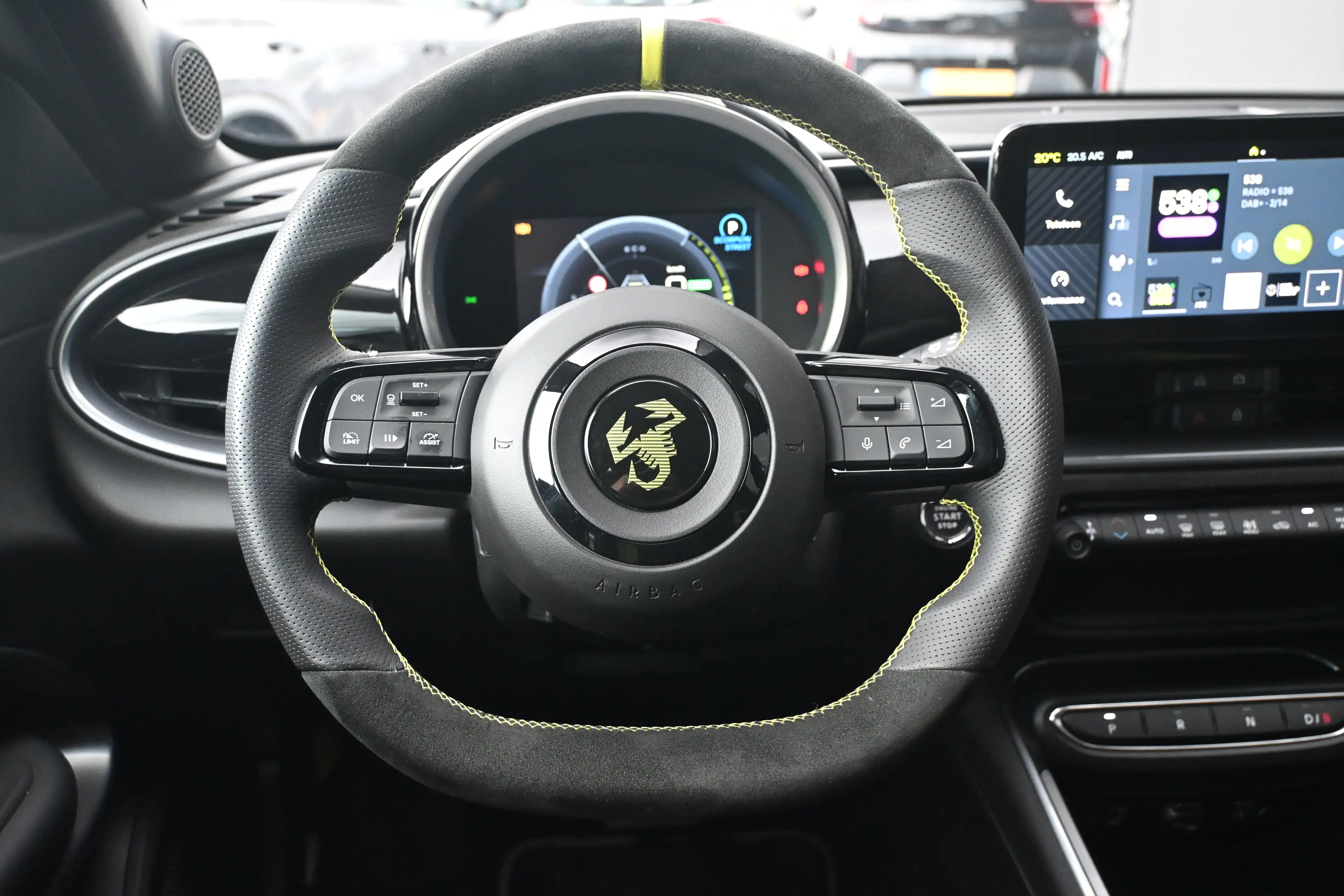 Abarth 600e Turismo 54 kWh 240pk | Torssen Sperdefferentieel | — photo 11