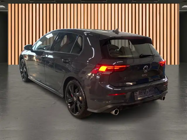Volkswagen Golf view 7