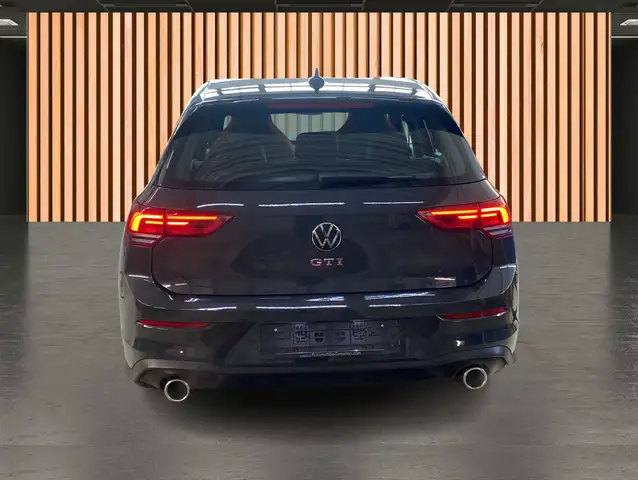 Volkswagen Golf view 6