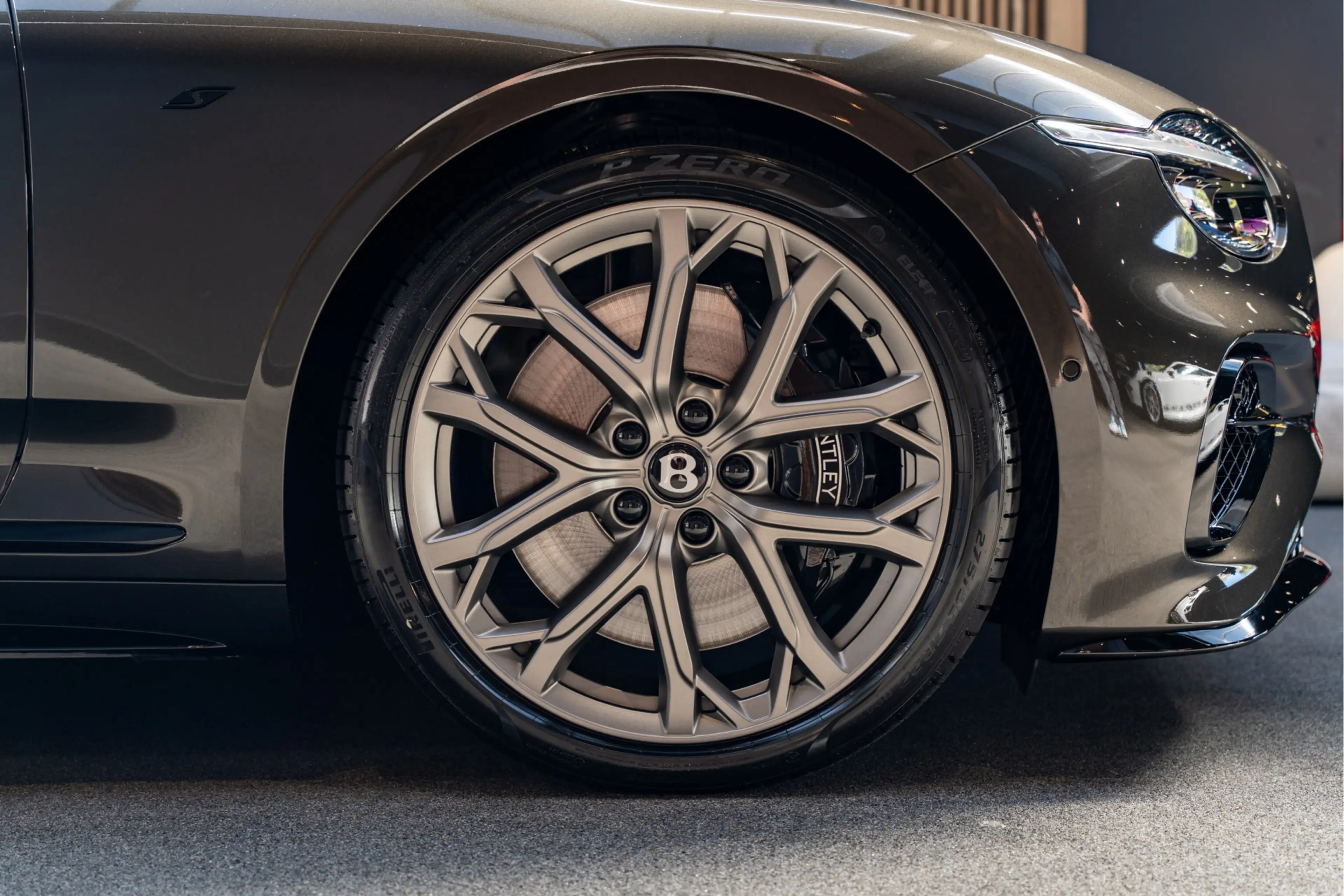 Bentley Continental GTC S Touring Package 4.0 V8 Hybrid — photo 12