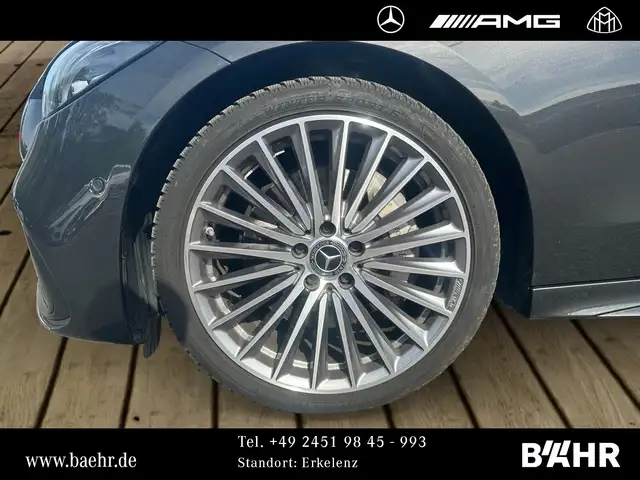 Mercedes-Benz C-Class view 6