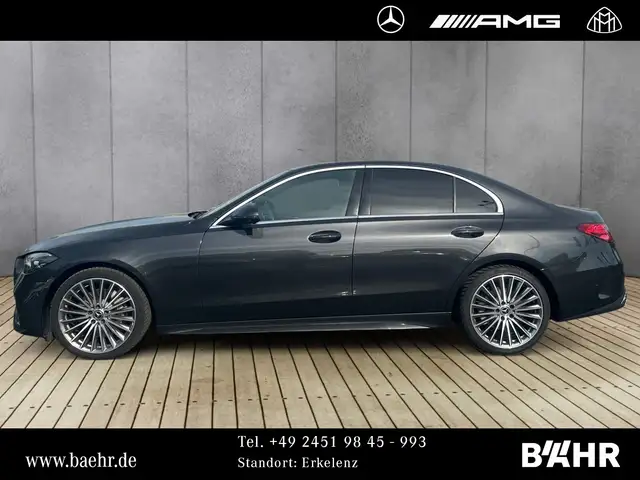 Mercedes-Benz C-Class view 2