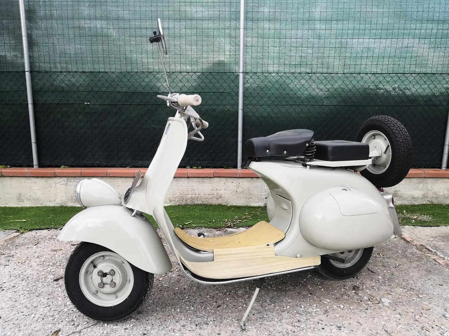 Vespa 125 - 1