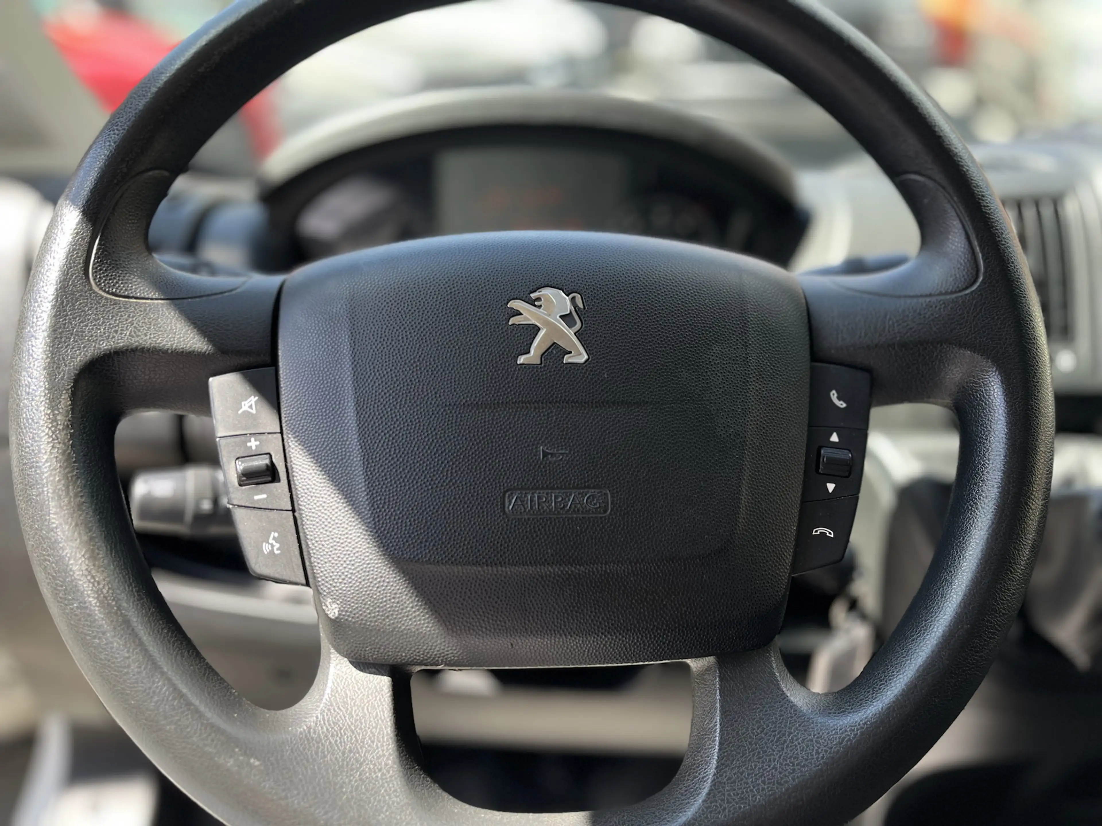 Peugeot Boxer 333 L4 H2 Active Blue-HDi 130 — photo 15