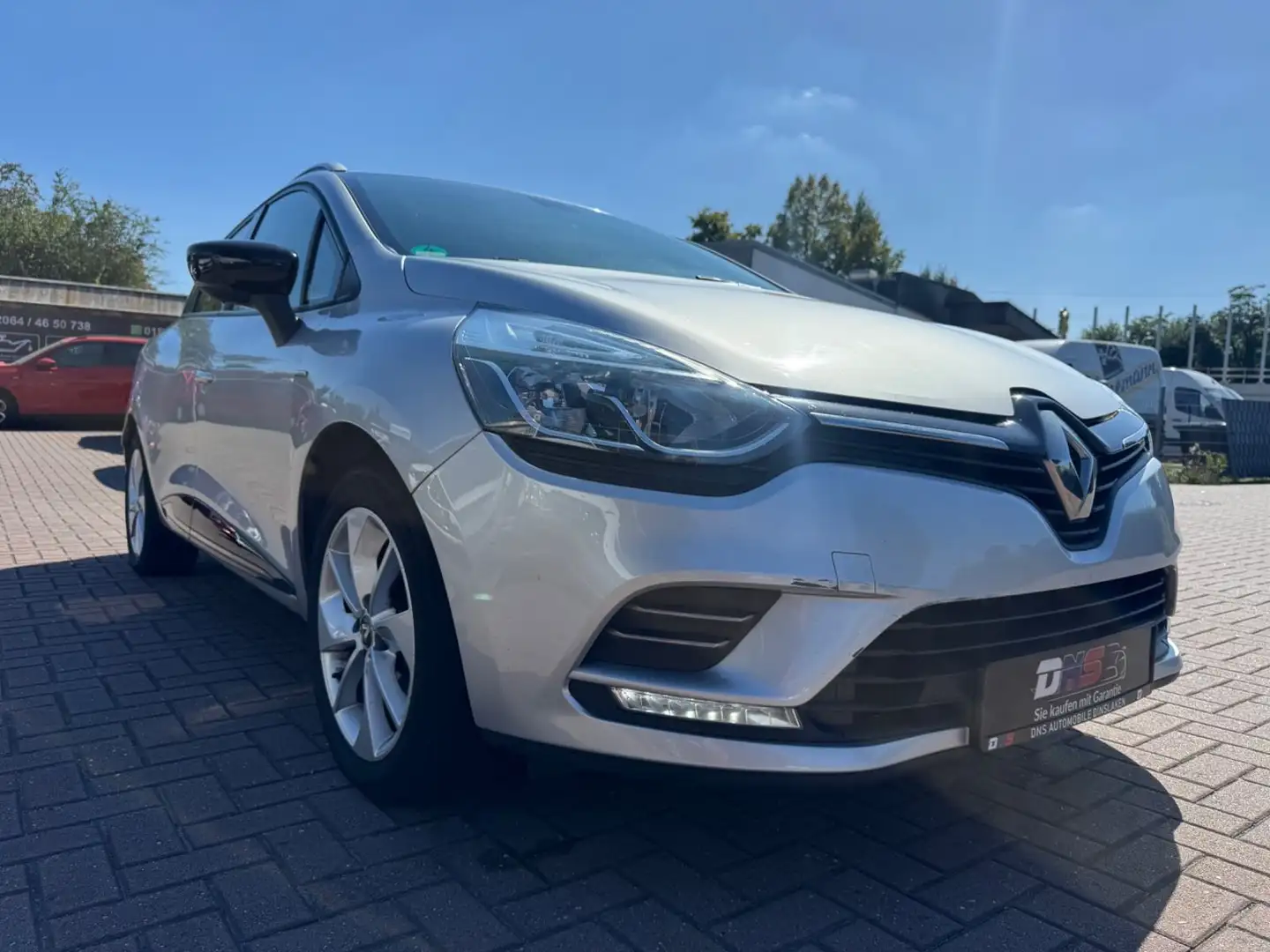 Renault Clio IV Grandtour Limited ENERGY*TÜV NEU*GARANTIE Gris - 1