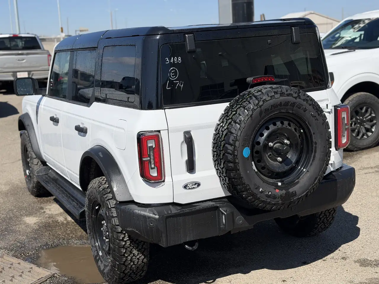 Ford Bronco снимка Ford Bronco