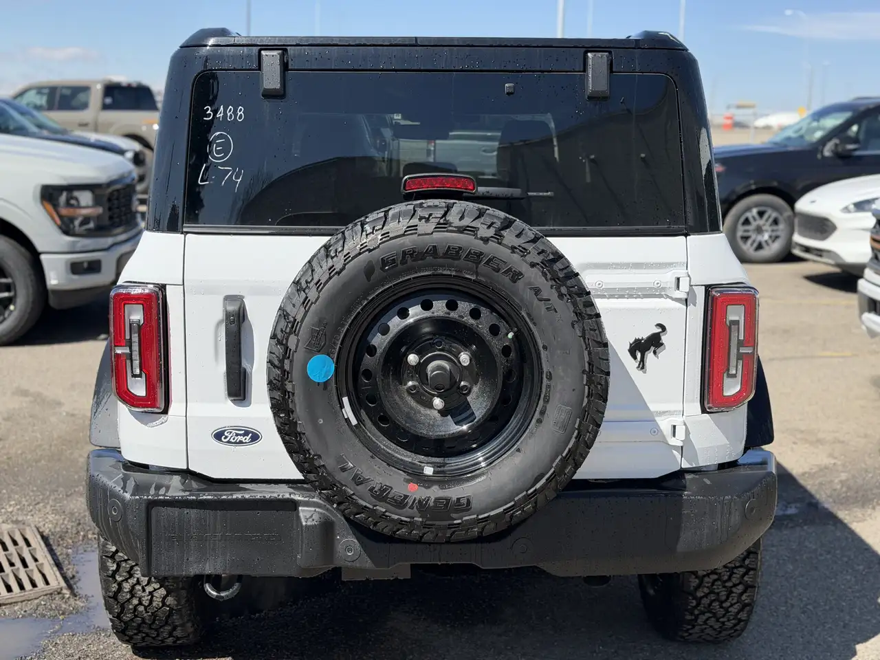 Ford Bronco снимка Ford Bronco