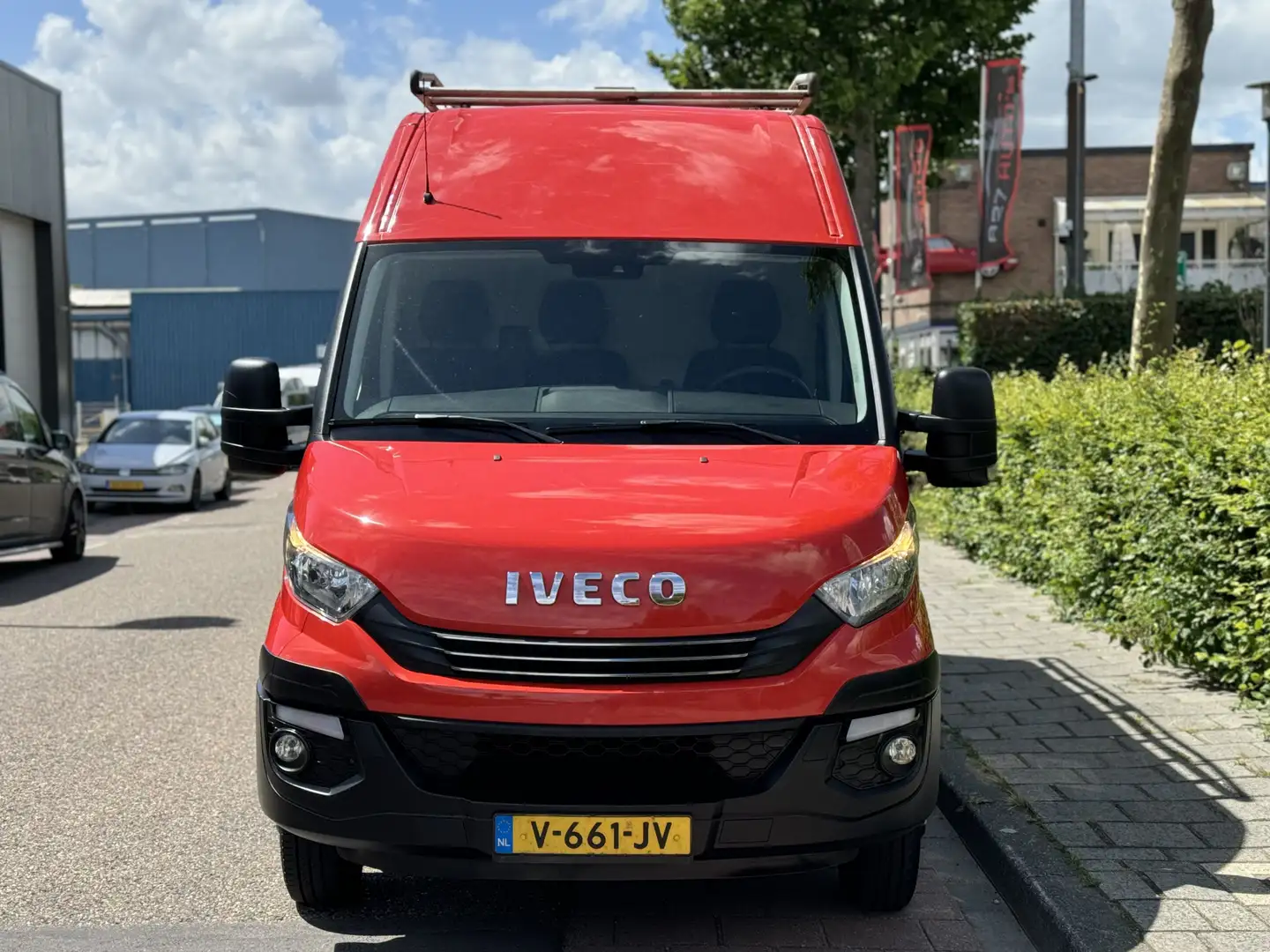 Iveco 50C/35 L2H3 204 PK Clima, Navi, Camera, Cruise con Rojo - 2