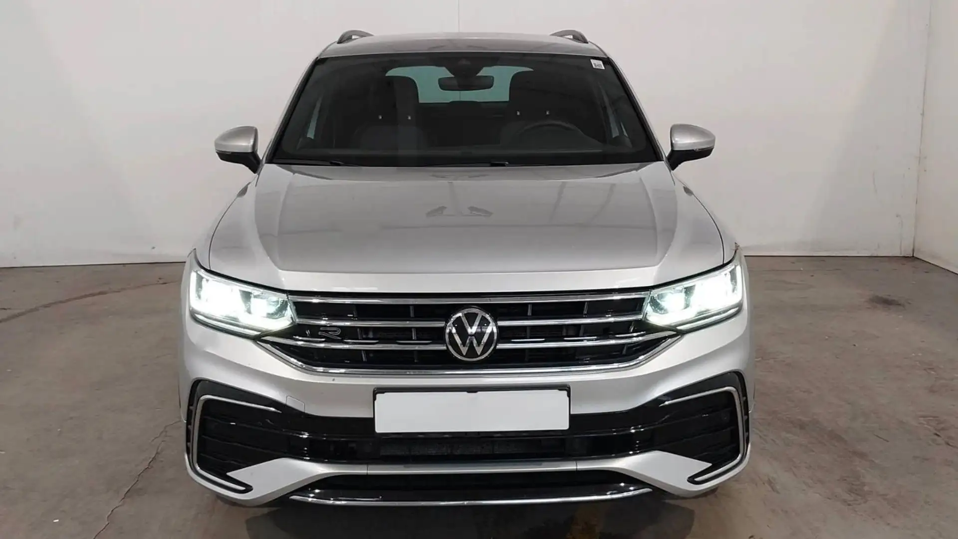 Volkswagen Tiguan R-Line 4M IQ-MATRIX/VIRTUAL/ACC/AHK/ Silber - 1