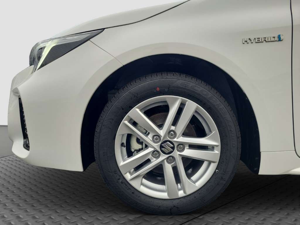 Suzuki Swace