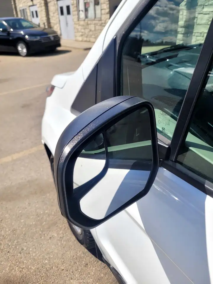 Ford Transit Connect снимка Ford Transit Connect