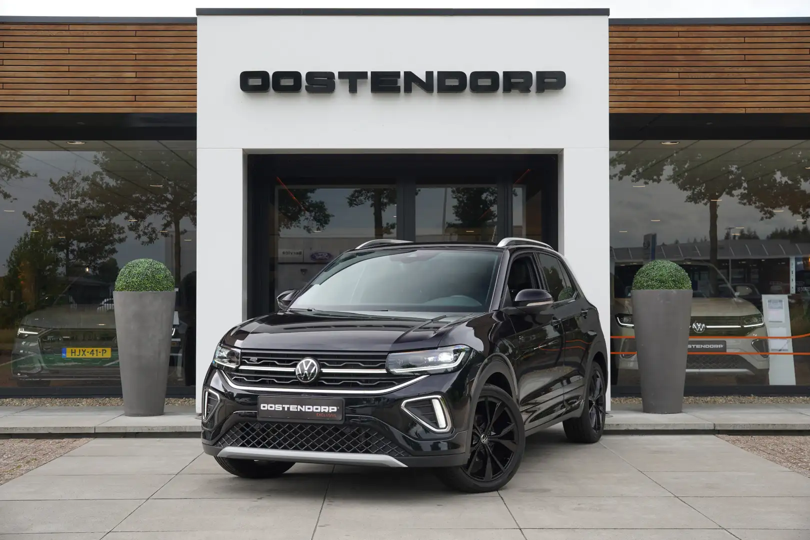 Volkswagen T-Cross 1.5TSI/150pk R-Line Blackstyle DSG Automaat|2024|I Zwart - 2