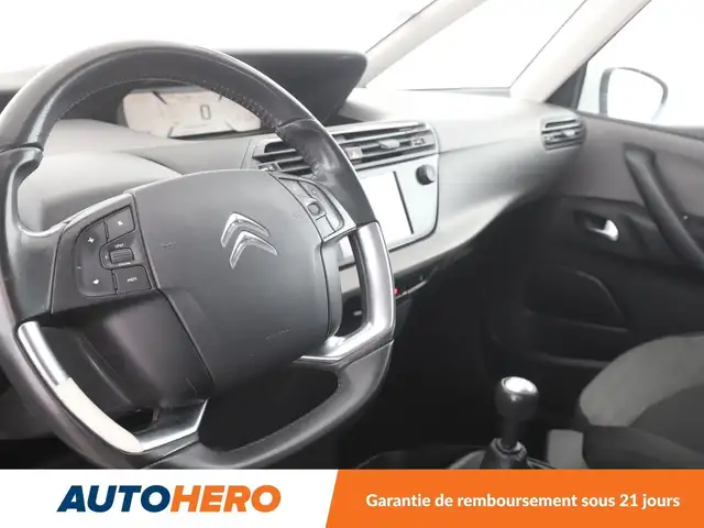 Citroen C4 Picasso view 11