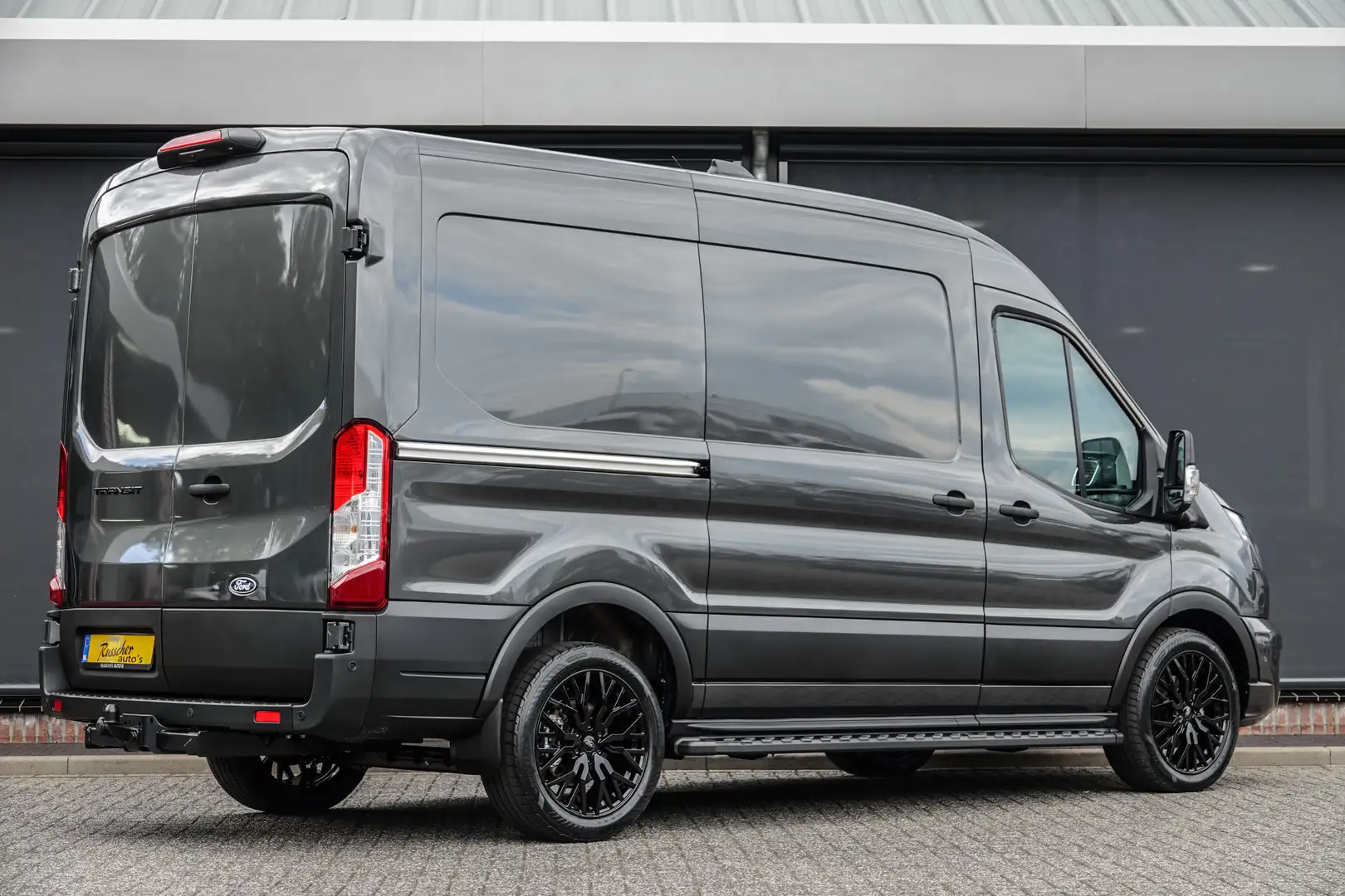 Ford Transit L2H2 | 130Pk A8 Aut. | Raptor Edition | 2x Schuifd Gris - 2