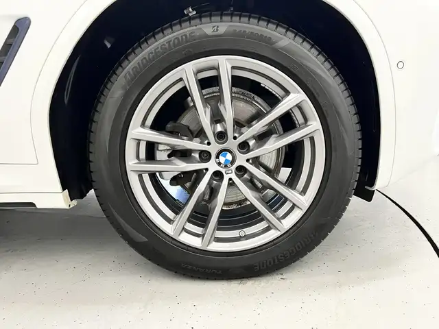 BMW X3 view 17