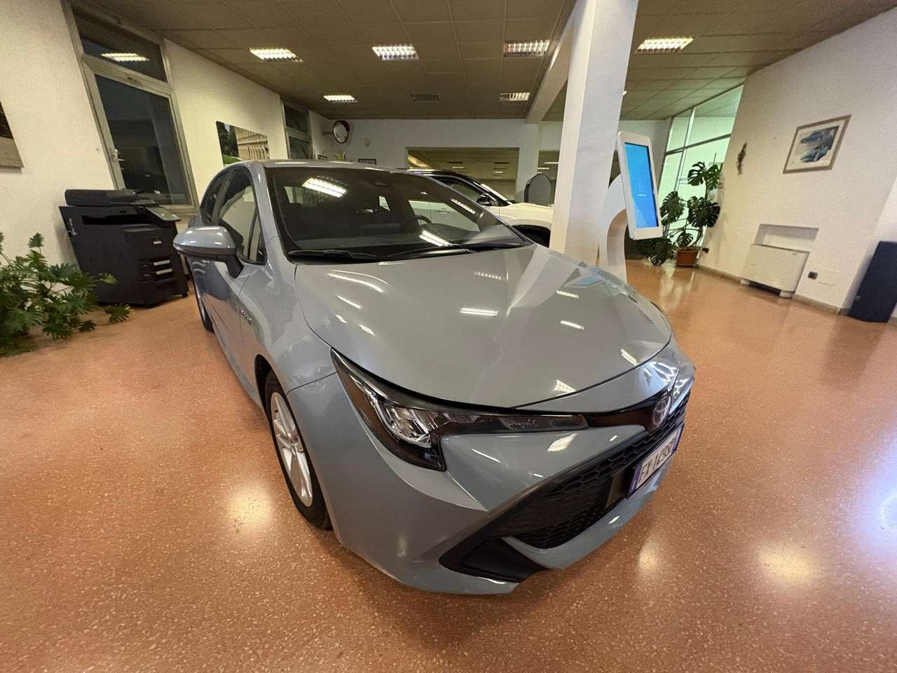 Toyota Corolla Corolla XII 2019 1.8h Business cvt GPL