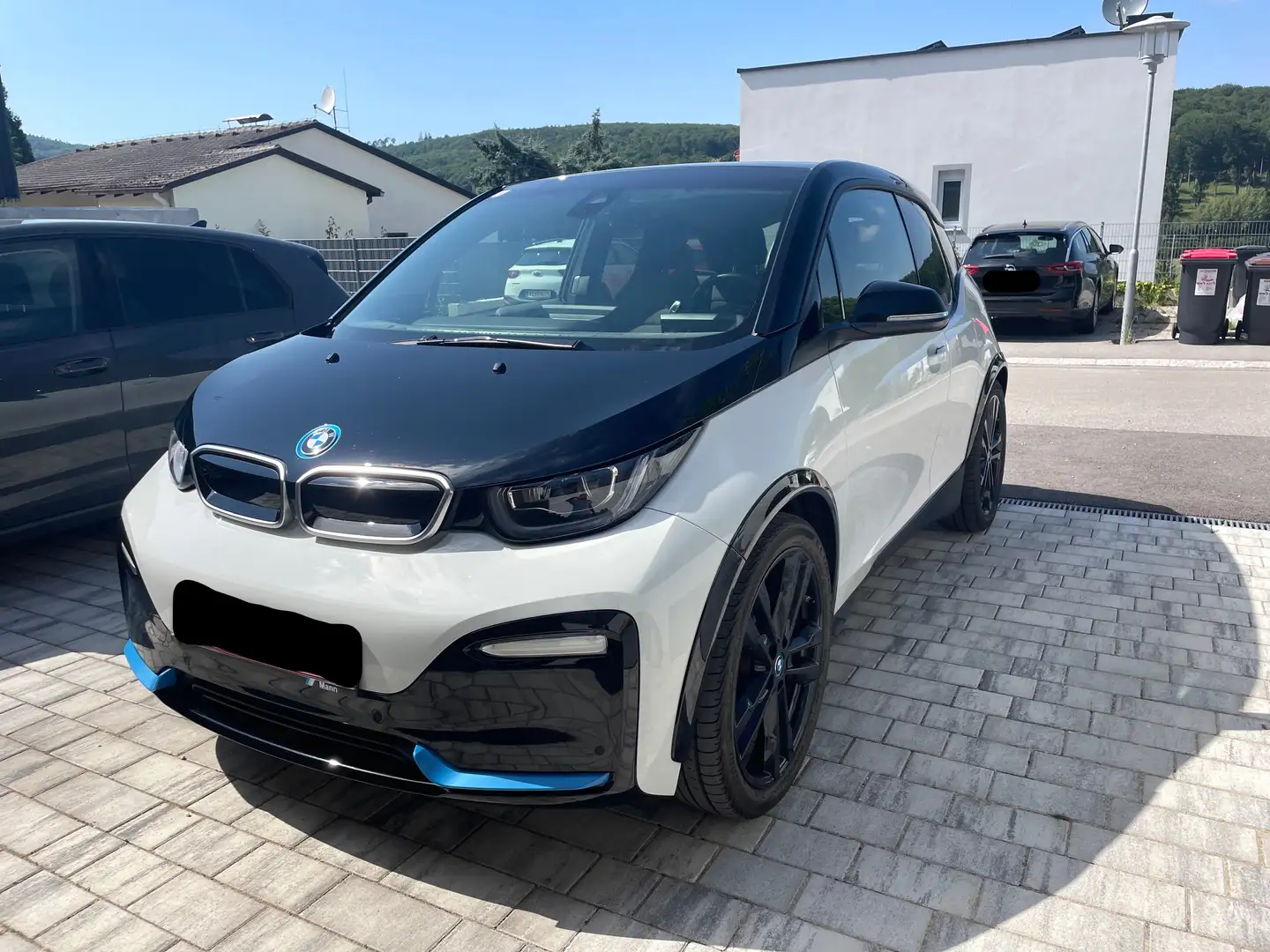 BMW i3 i3s 120Ah, 42,4kWh Weiß - 2