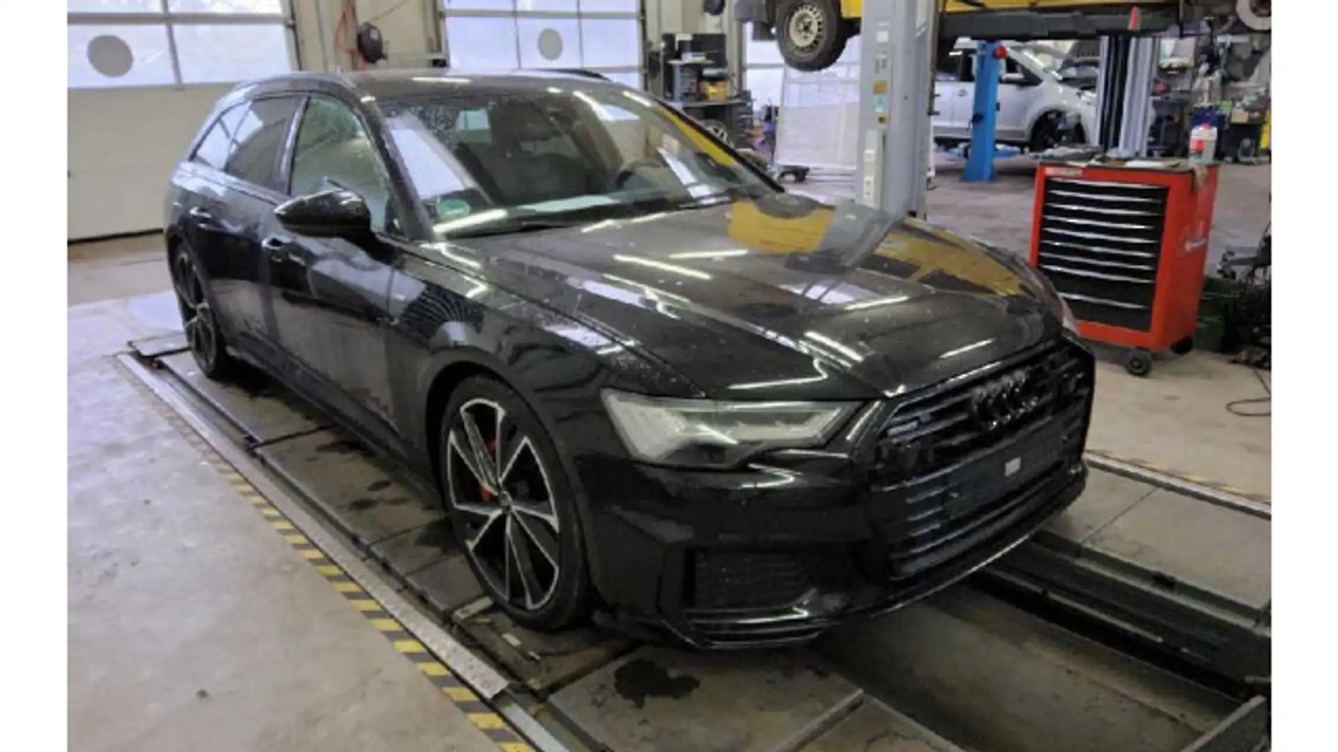 Audi A6 TFSI e 2.0 TFSIe RFK NAVI B&O MATRIX-LE Schwarz - 2