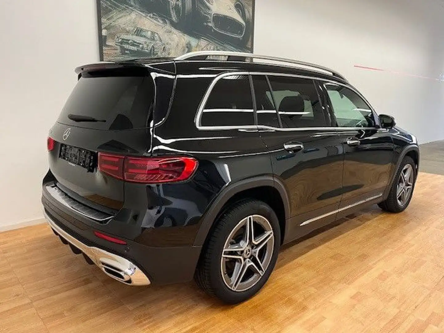 Mercedes-Benz GLB 200 d AMG-line Distronic Keyless-Go Multibeam Schwarz - 2