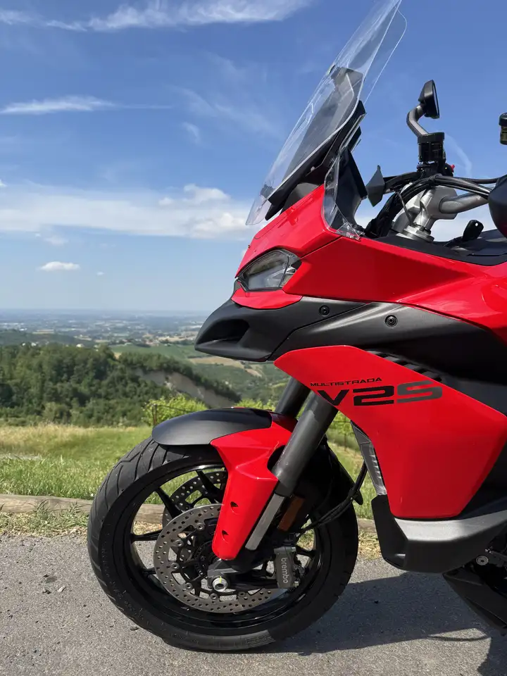 Ducati Multistrada V2 S