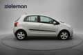 Toyota Yaris 1.3 VVTi Luna MMT Automaat - Clima, APK 2026-11 Grijs - thumbnail 9