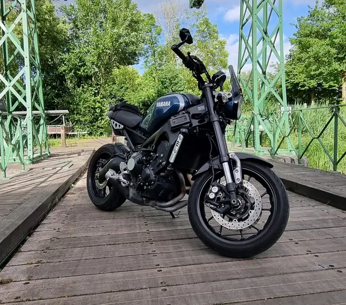 Yamaha XSR 900 - foto 3