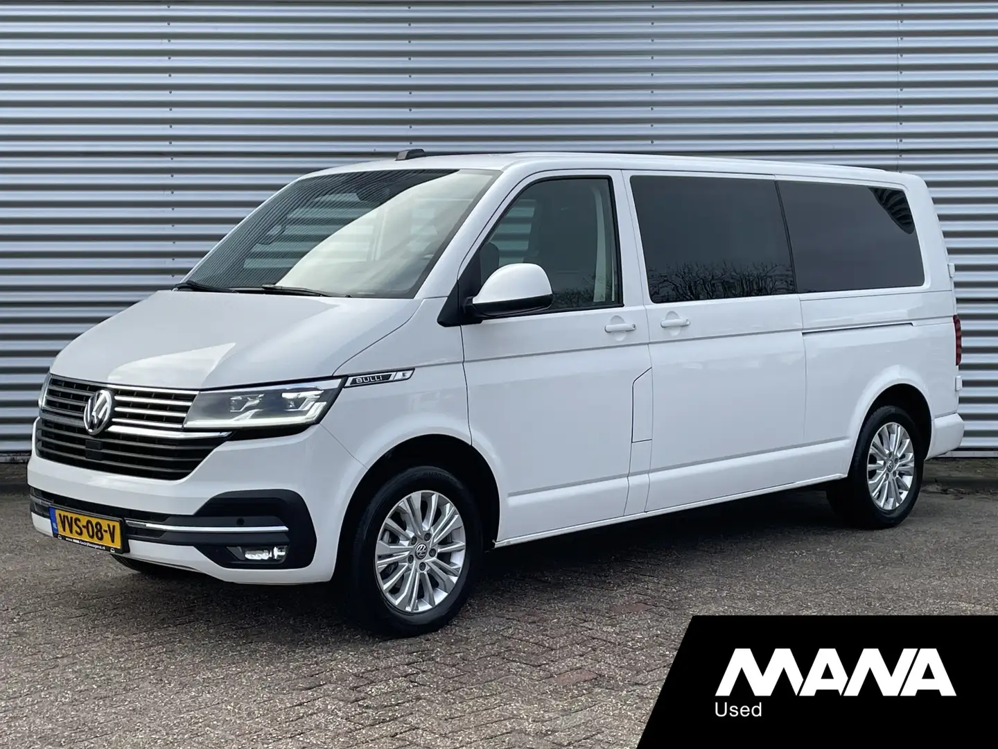 Volkswagen T6.1 Transporter 2.0TDI 150PK L2H1 DC Bulli Automaat Leer LED Navi Blanc - 1