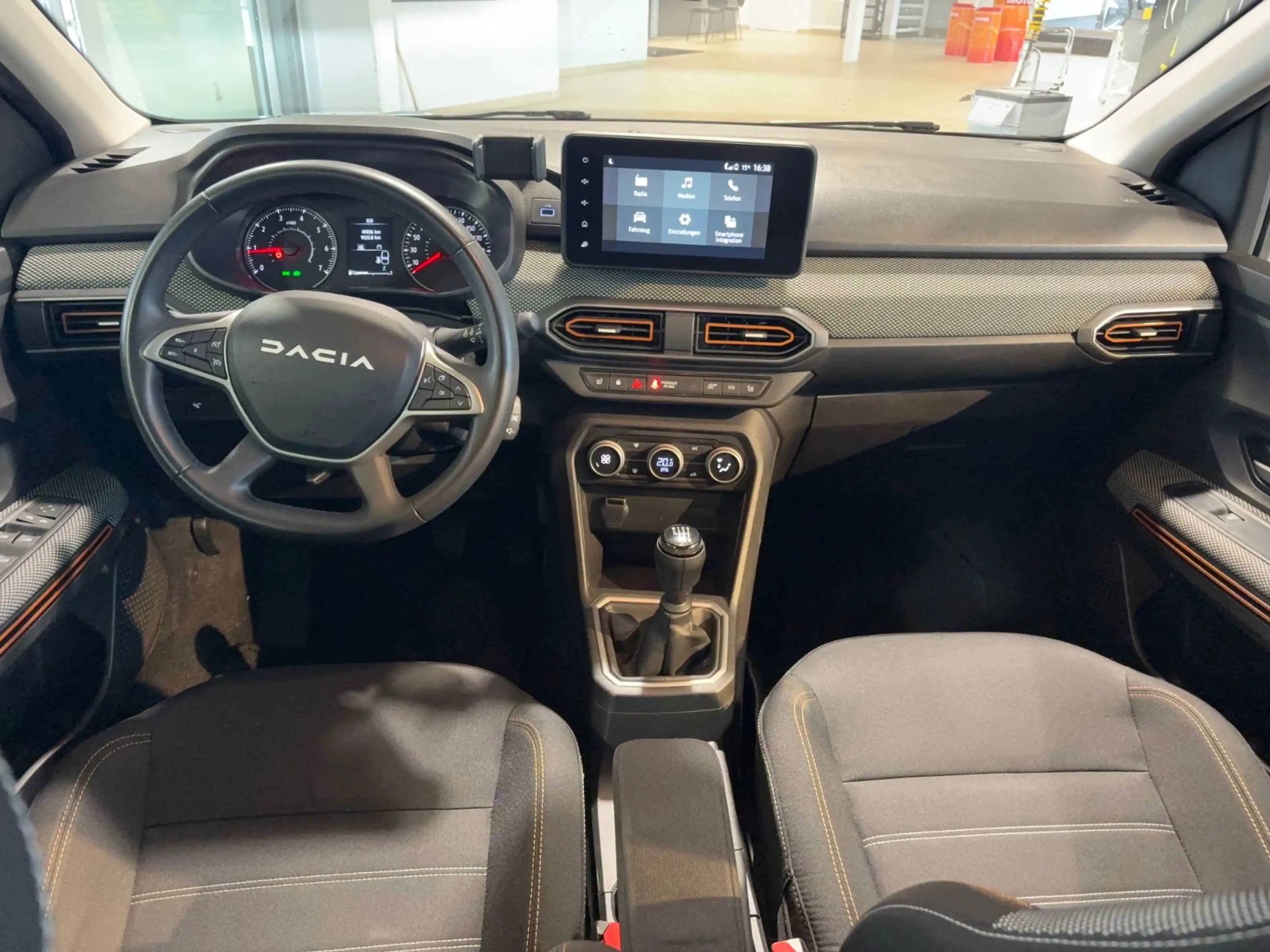 Dacia Sandero III Stepway Expression*Wenig km*8-Fach — photo 10