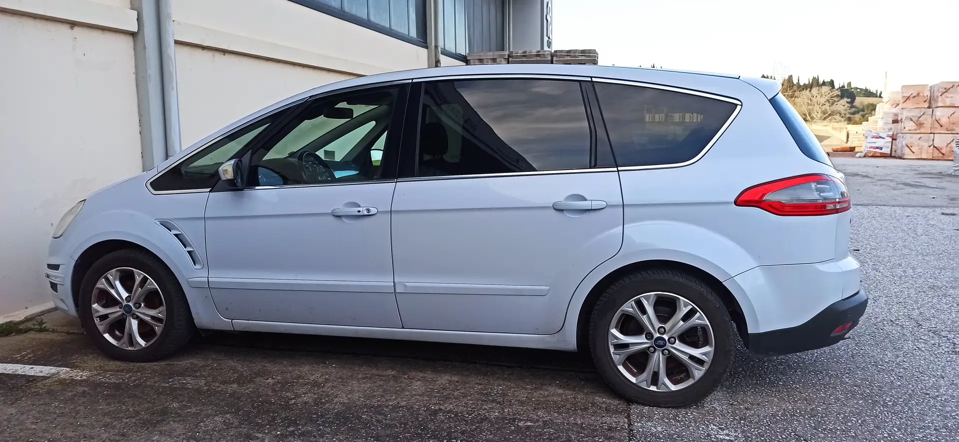 Ford S-Max S-Max 2.0 tdci Individual c/radio 163cv Blanc - 2