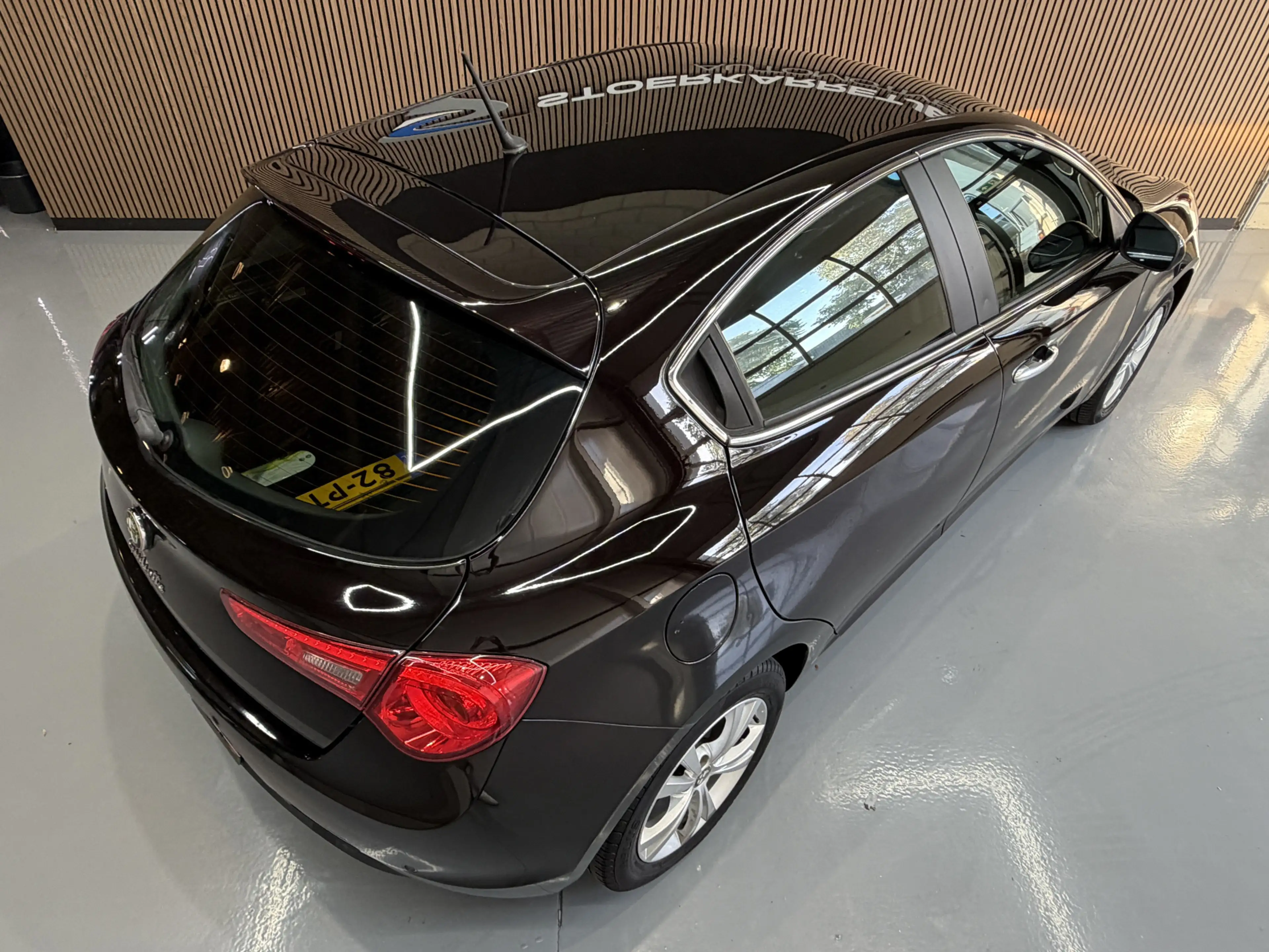 Alfa Romeo Giulietta 1.4 T Distinctive Clima | Navi | Cruise control | — photo 27