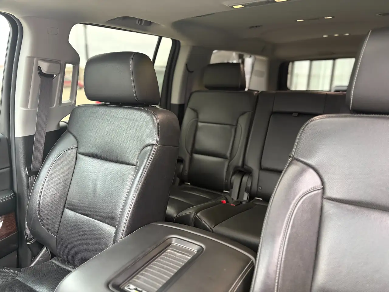 GMC Yukon снимка GMC Yukon
