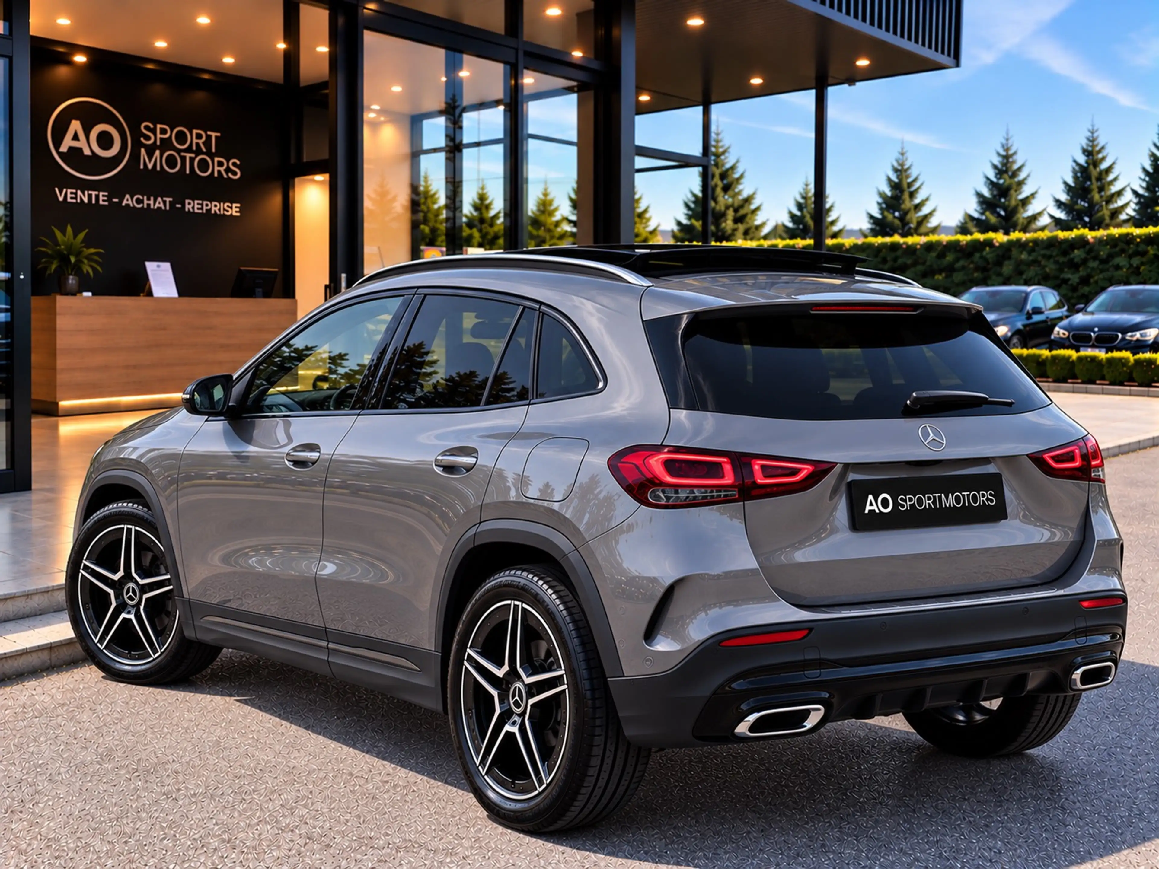 Mercedes-Benz GLA 200 GLA 200 d Pack AMG | Pano| Head Up| Memoir | Night Paket | 1er main | Full Option — photo 4
