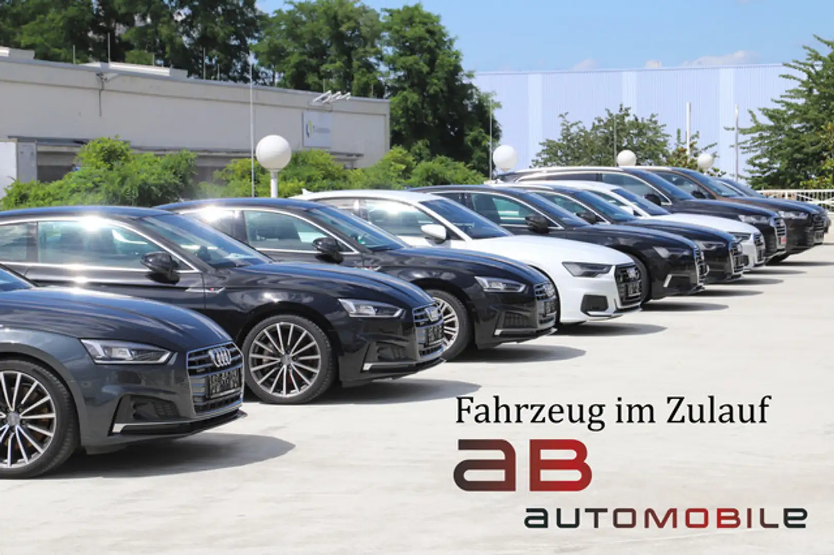 Audi e-tron S quattro Blau - 2