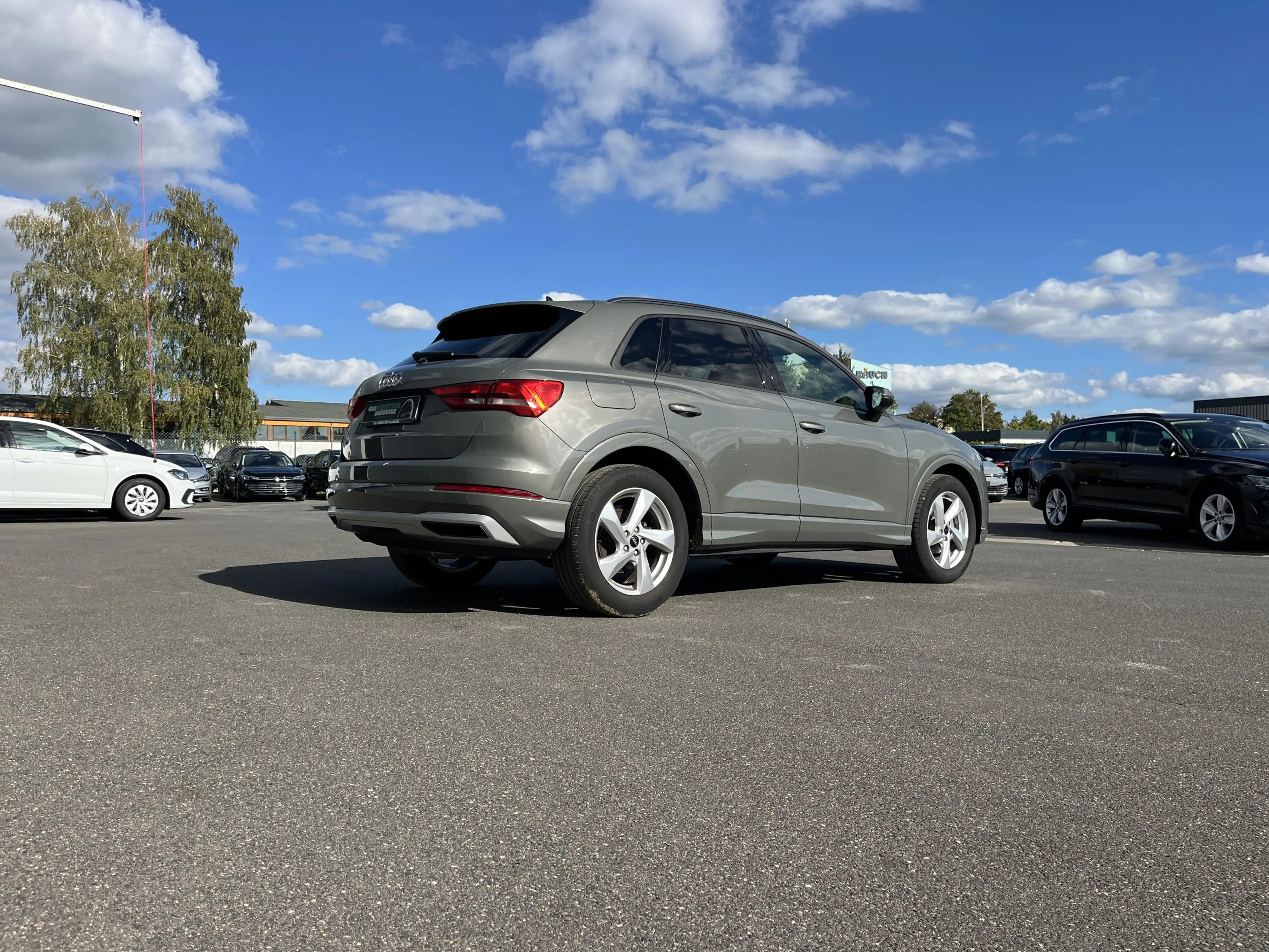 Audi Q3 35 2.0 TDI S tronic advanced 188€ m0% Anz. Navi — photo 7