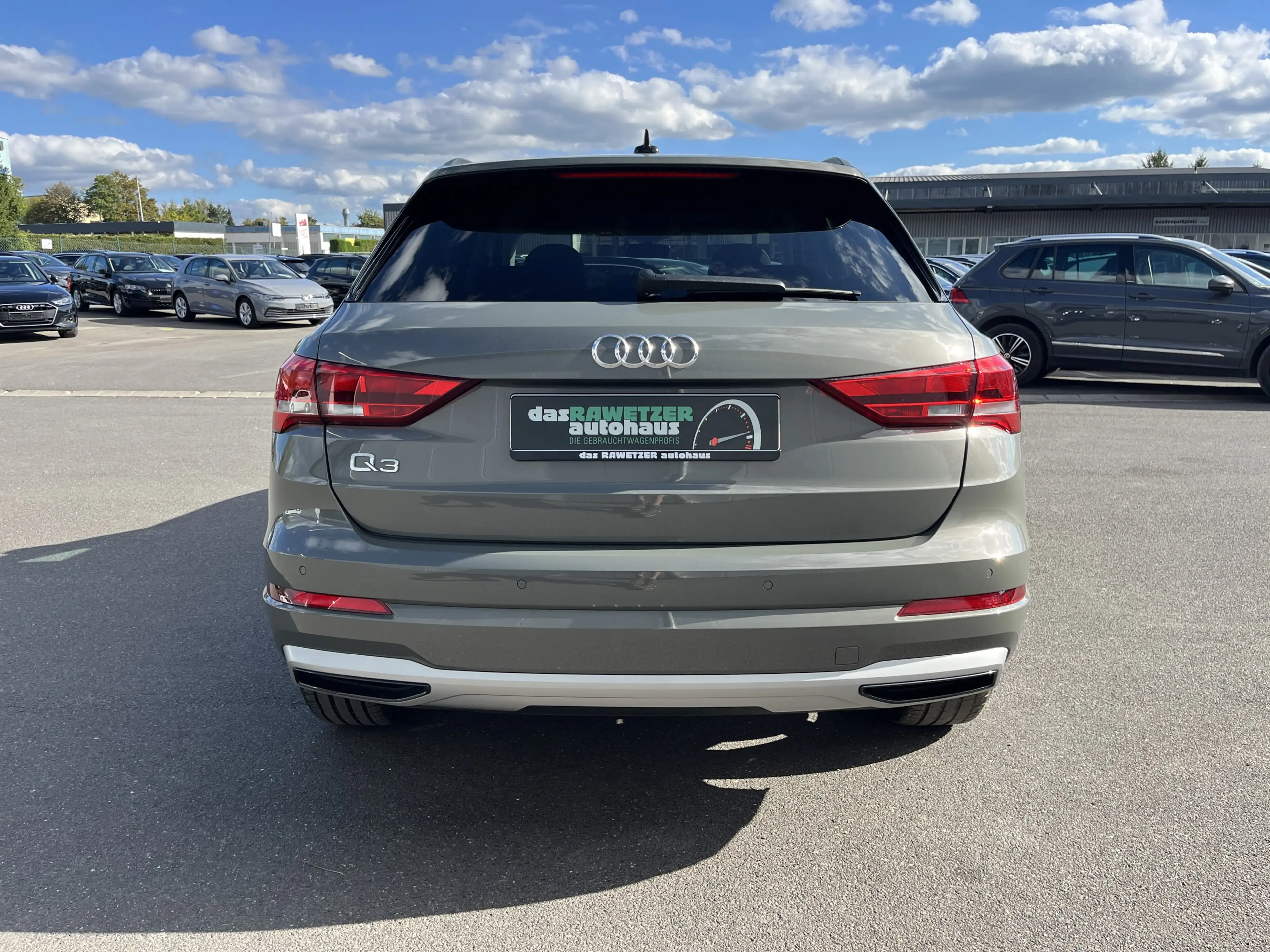 Audi Q3 35 2.0 TDI S tronic advanced 188€ m0% Anz. Navi — photo 9
