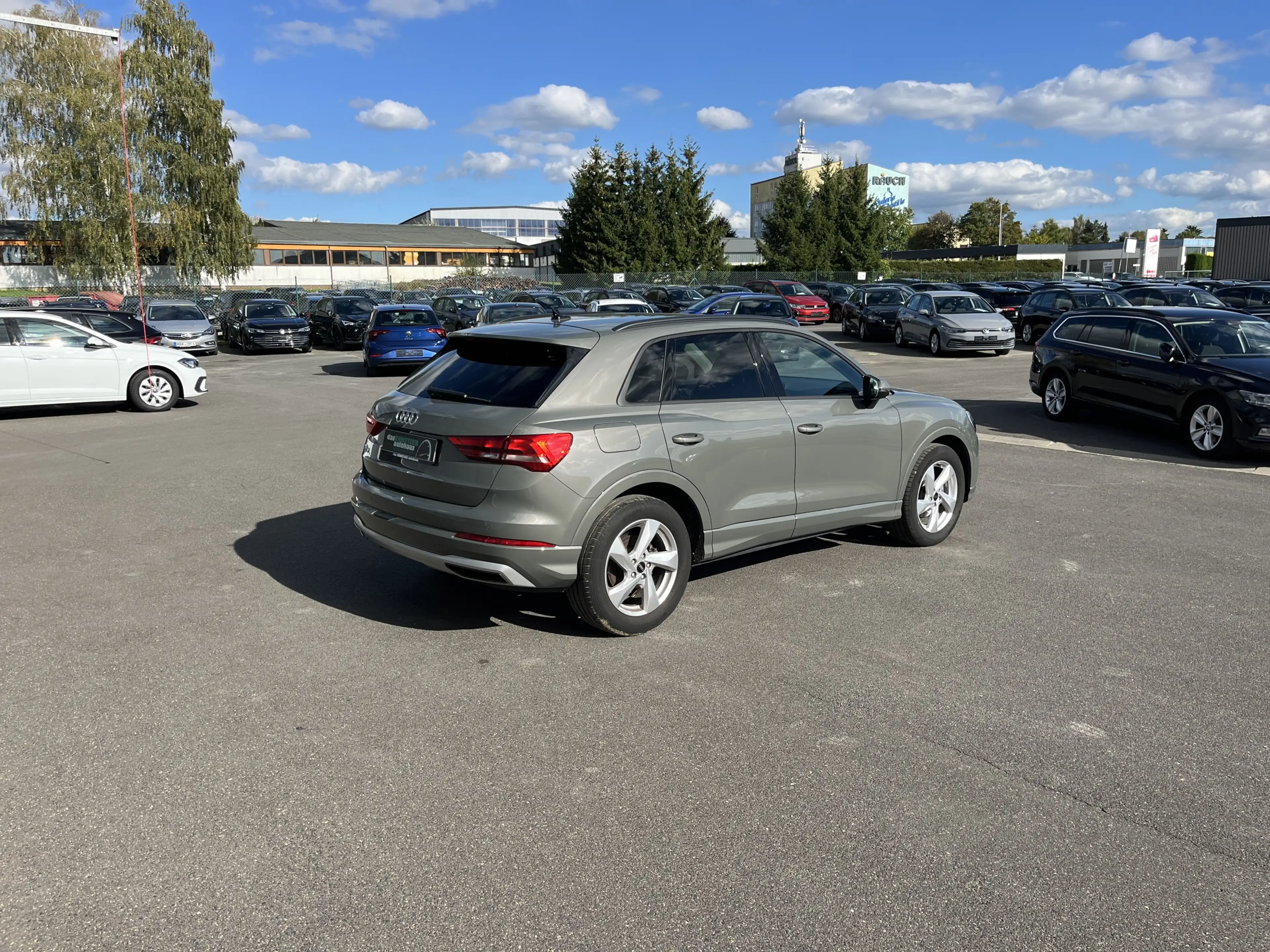 Audi Q3 35 2.0 TDI S tronic advanced 188€ m0% Anz. Navi — photo 8