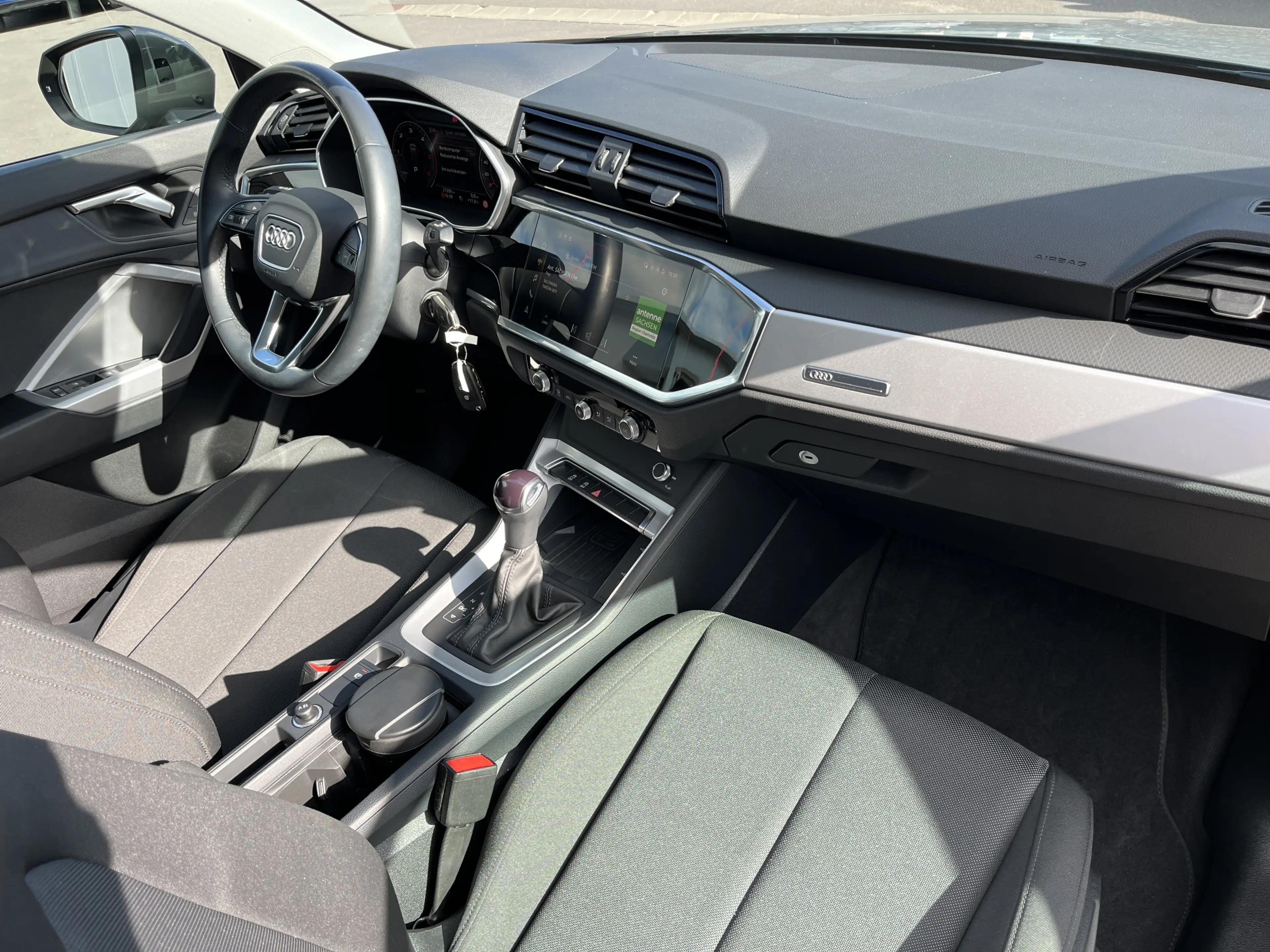 Audi Q3 35 2.0 TDI S tronic advanced 188€ m0% Anz. Navi — photo 14