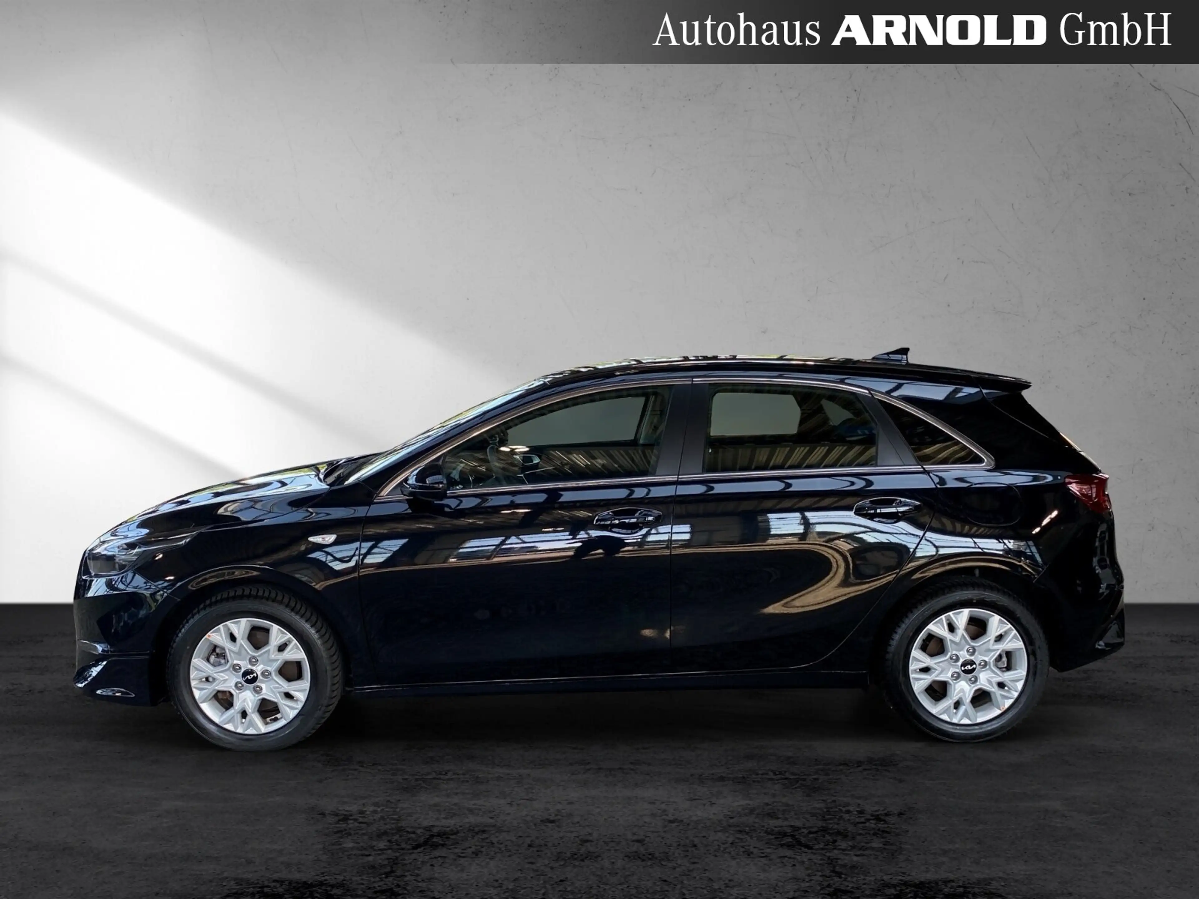 Kia Ceed / cee'd Ceed 1.5 T-GDI DCT7 Vision Komfort+ Navi Kamera — photo 3