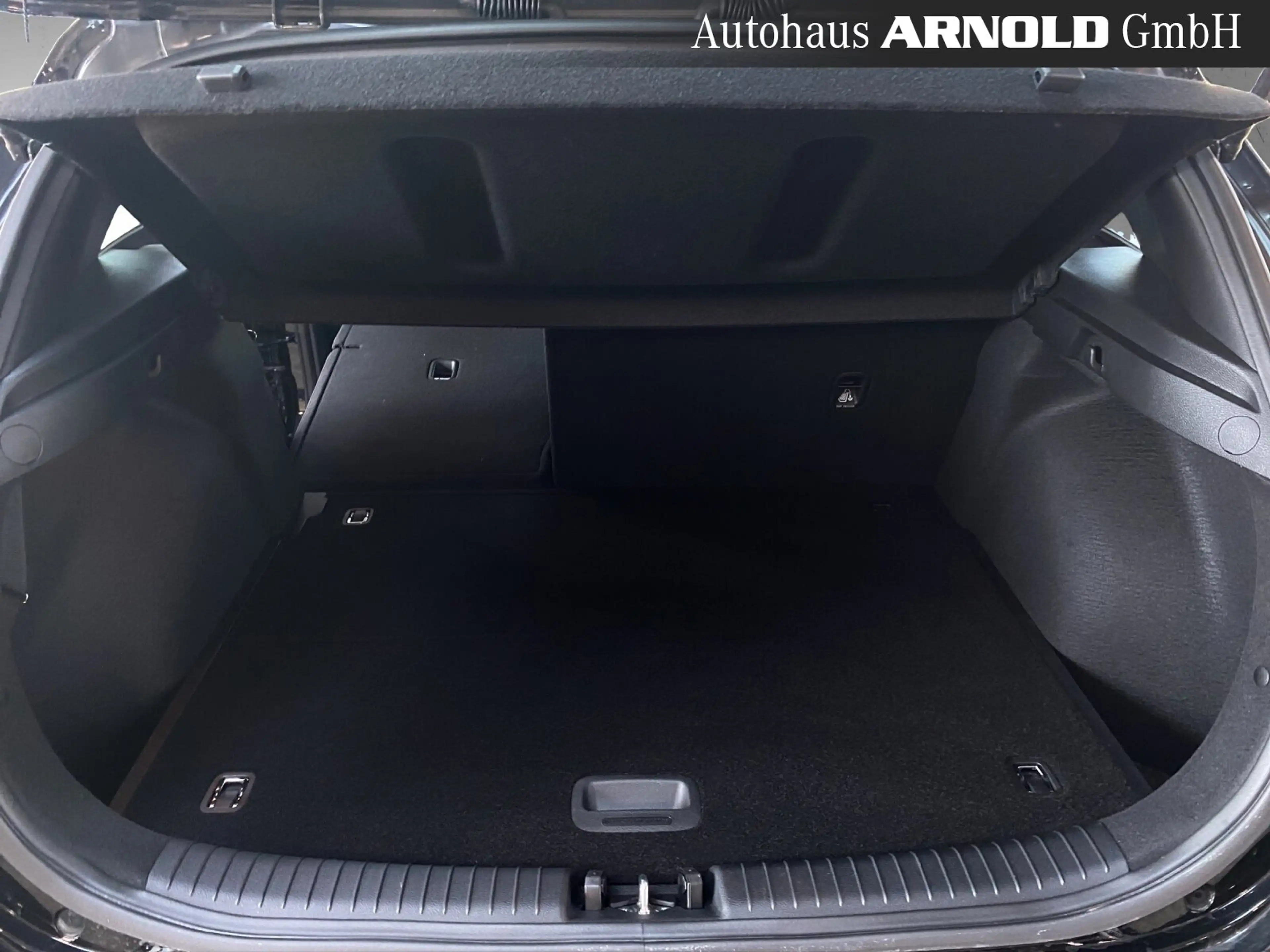 Kia Ceed / cee'd Ceed 1.5 T-GDI DCT7 Vision Komfort+ Navi Kamera — photo 11