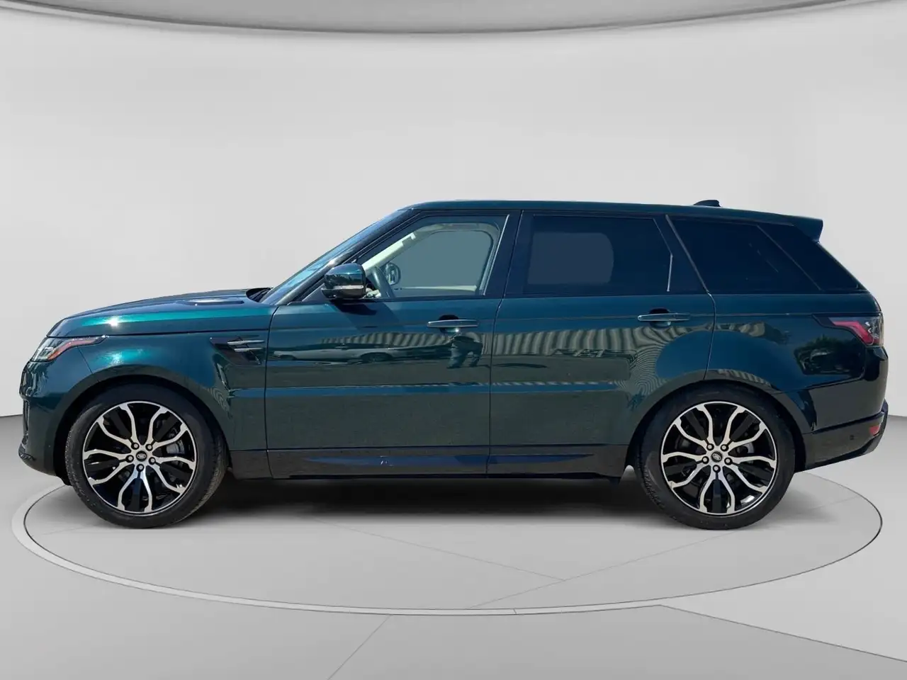 Land Rover Range Rover Sport снимка Land Rover Range Rover Sport