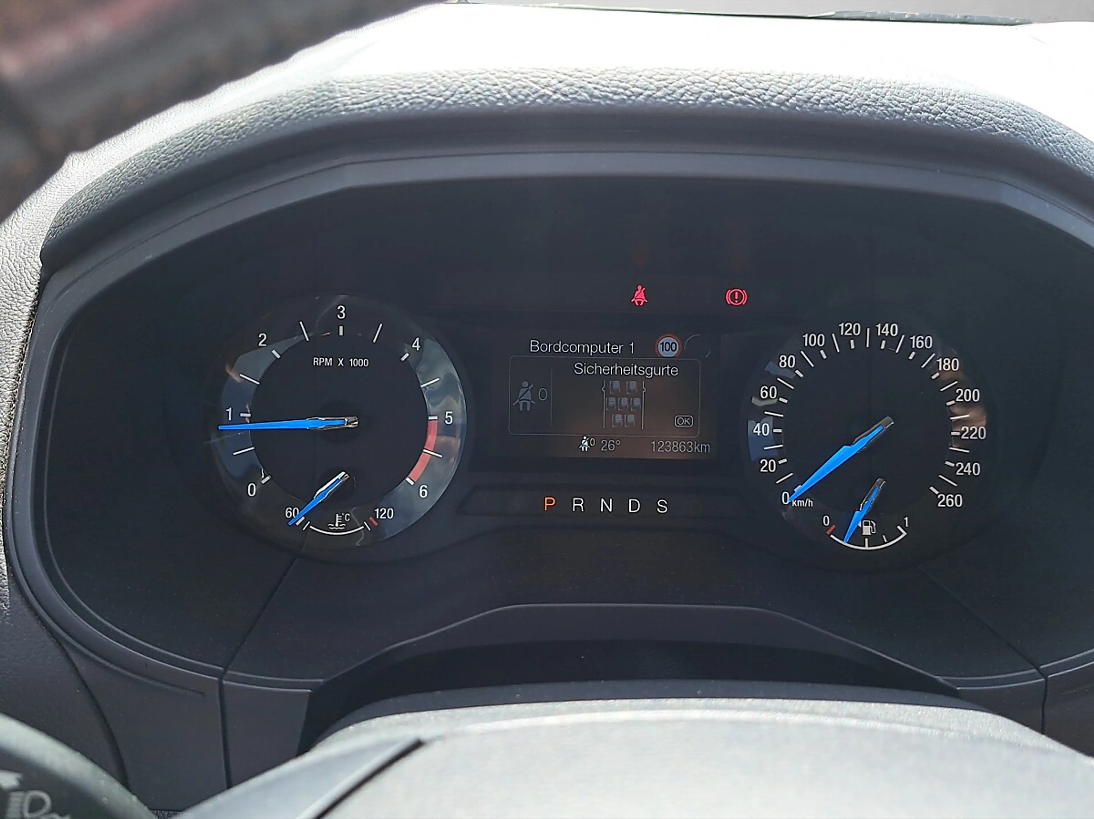 Ford Galaxy 2,0 EcoBlue SCR Business Aut. — photo 11