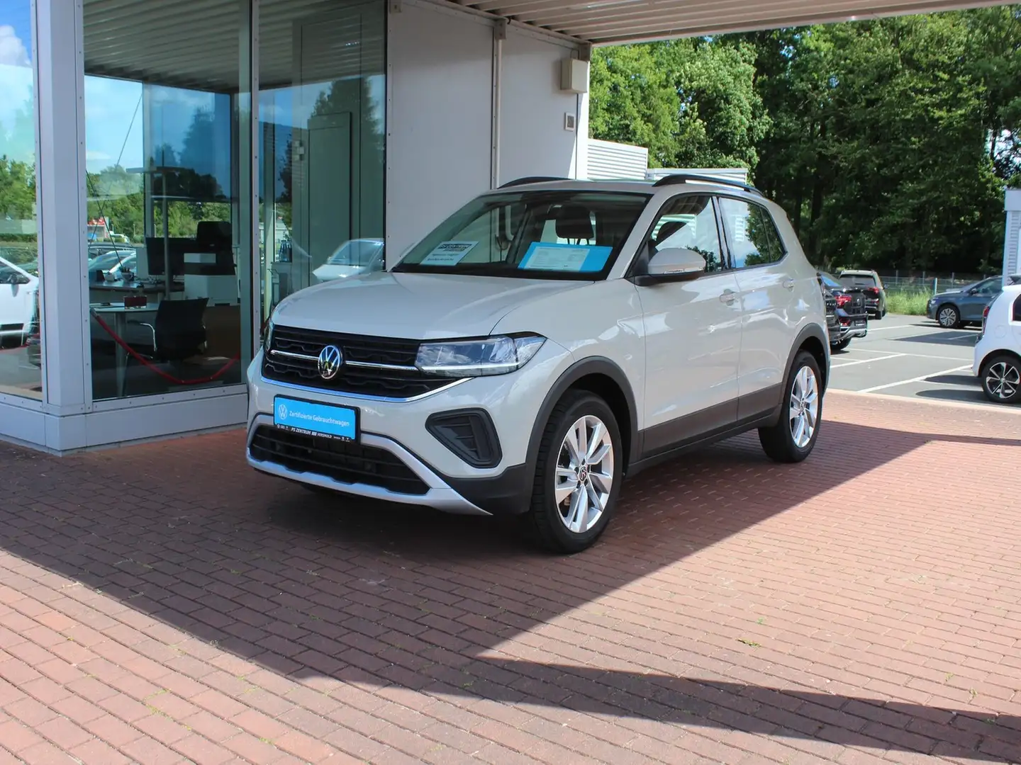 Volkswagen T-Cross 1.0 TSI Life Grau - 2