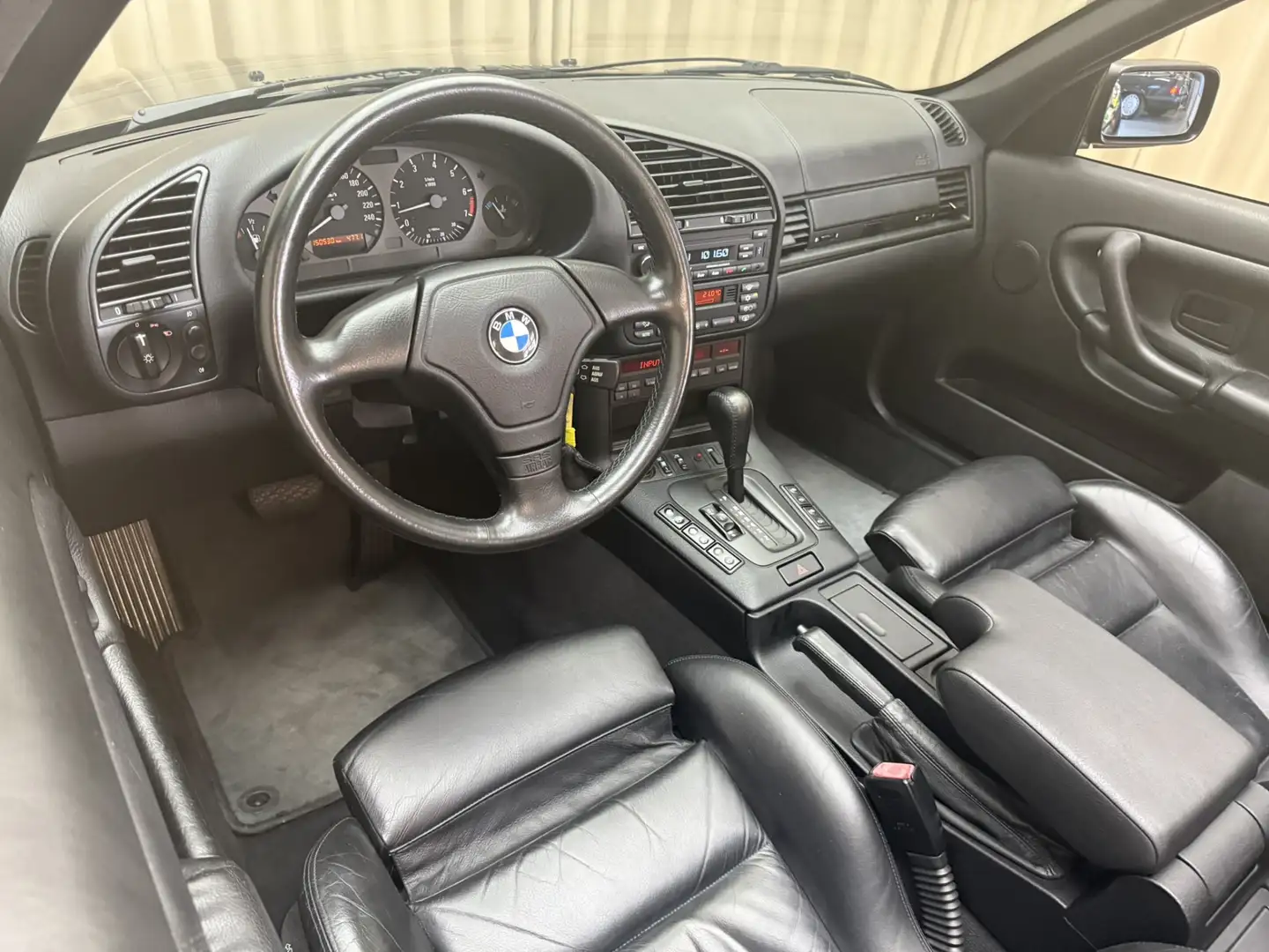 BMW 320 3-serie Cabriolet E36 320i Executive / Origineel N Noir - 2