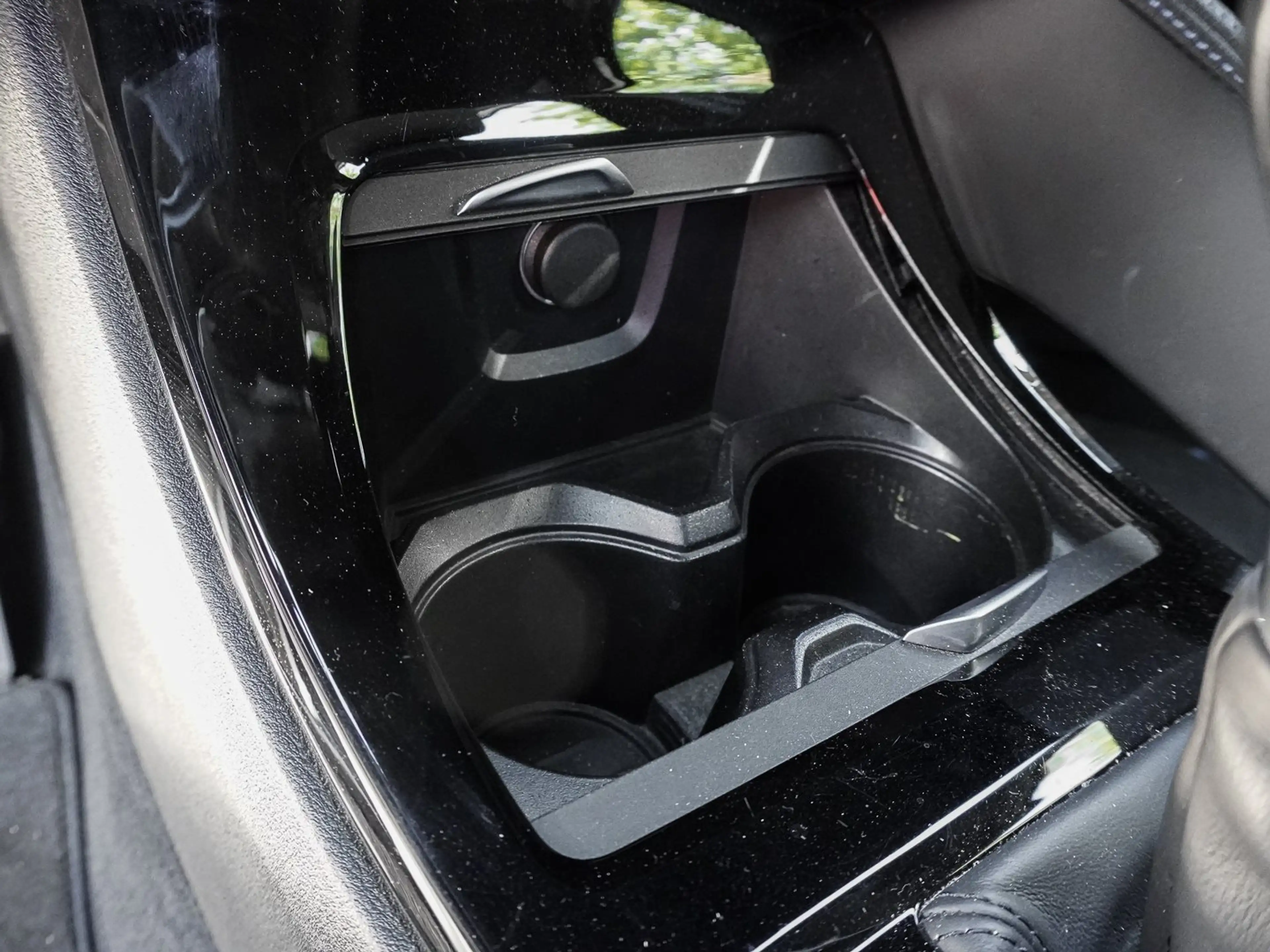 BMW X2 sDrive18d M Sport NAVI LED PDC V+H DAB Klima — photo 13