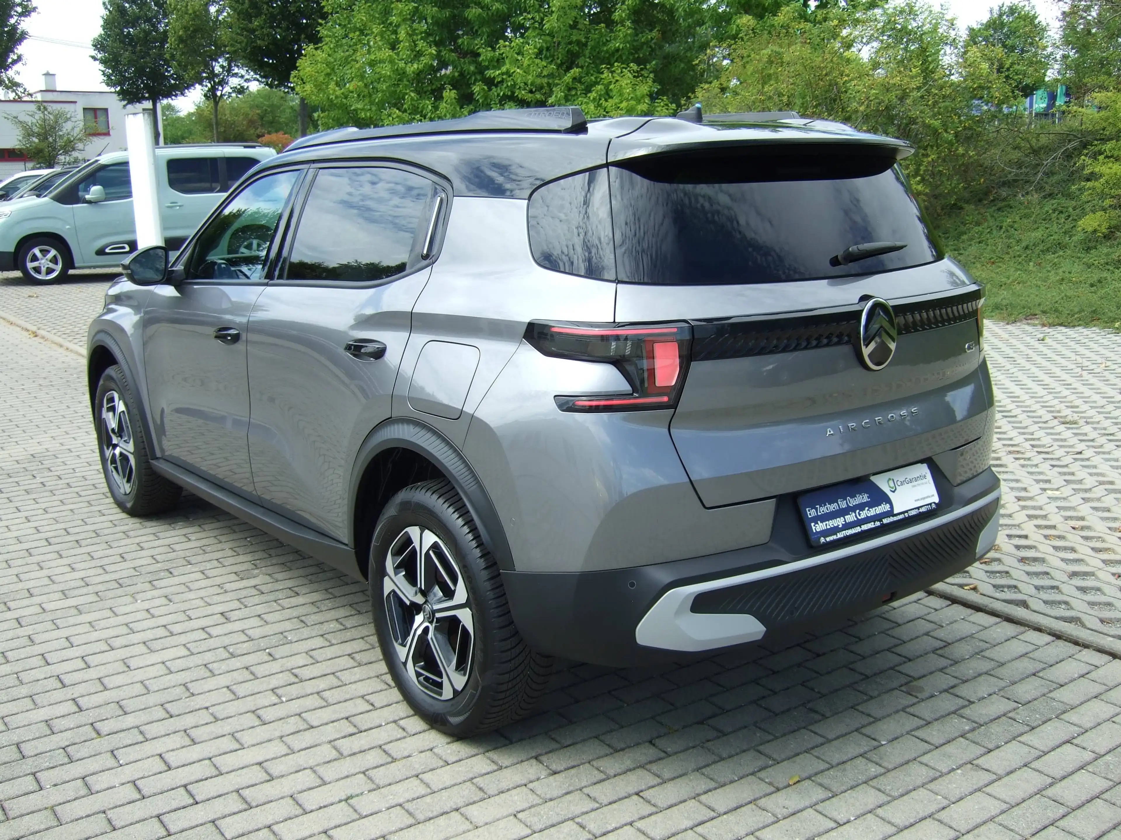 Citroen C3 Aircross Hybrid 145 MAX Sitzheizung Lenkradheizung Rückfahrkamera PDC vorn und hinten — photo 8