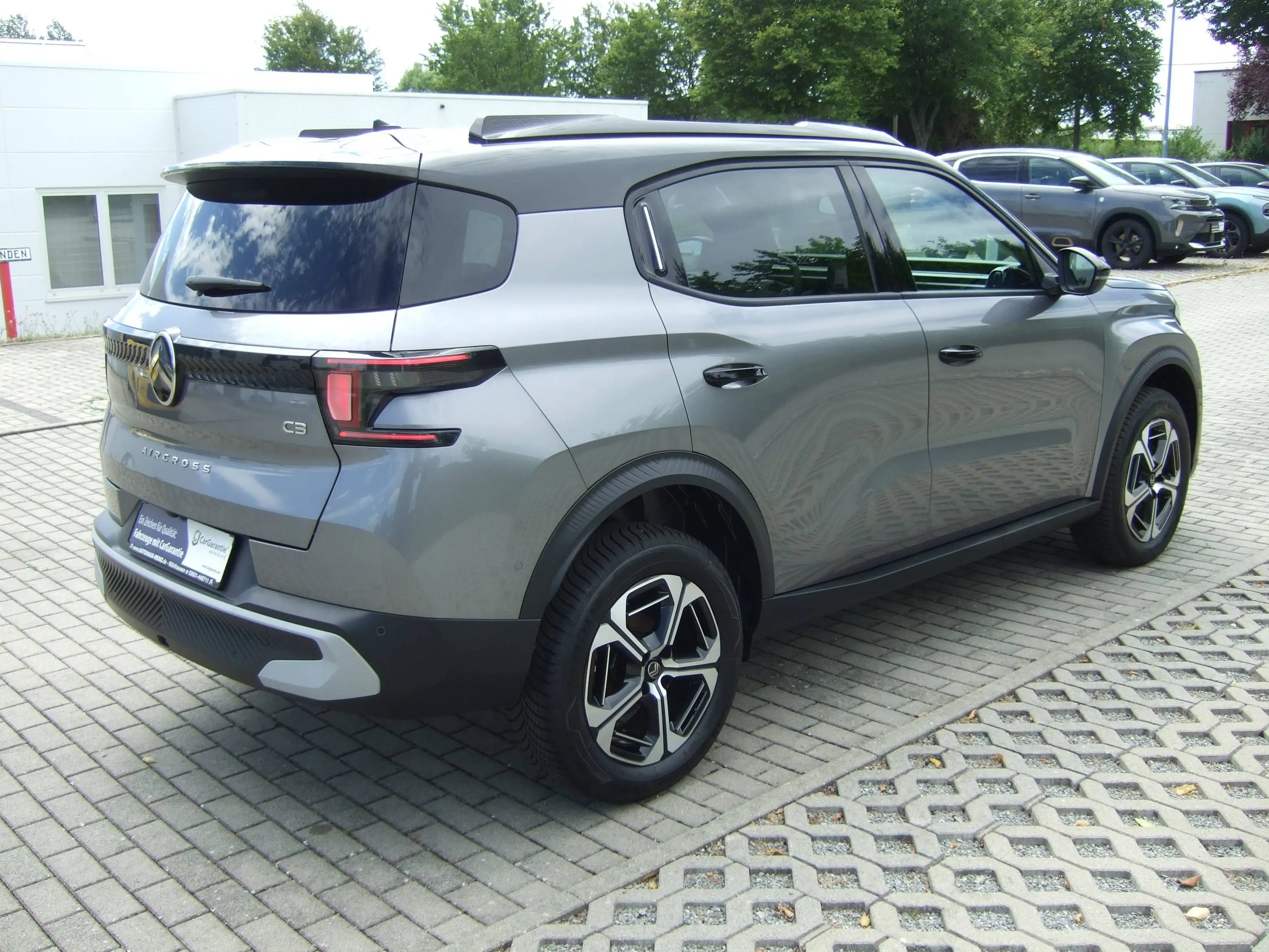 Citroen C3 Aircross Hybrid 145 MAX Sitzheizung Lenkradheizung Rückfahrkamera PDC vorn und hinten — photo 6