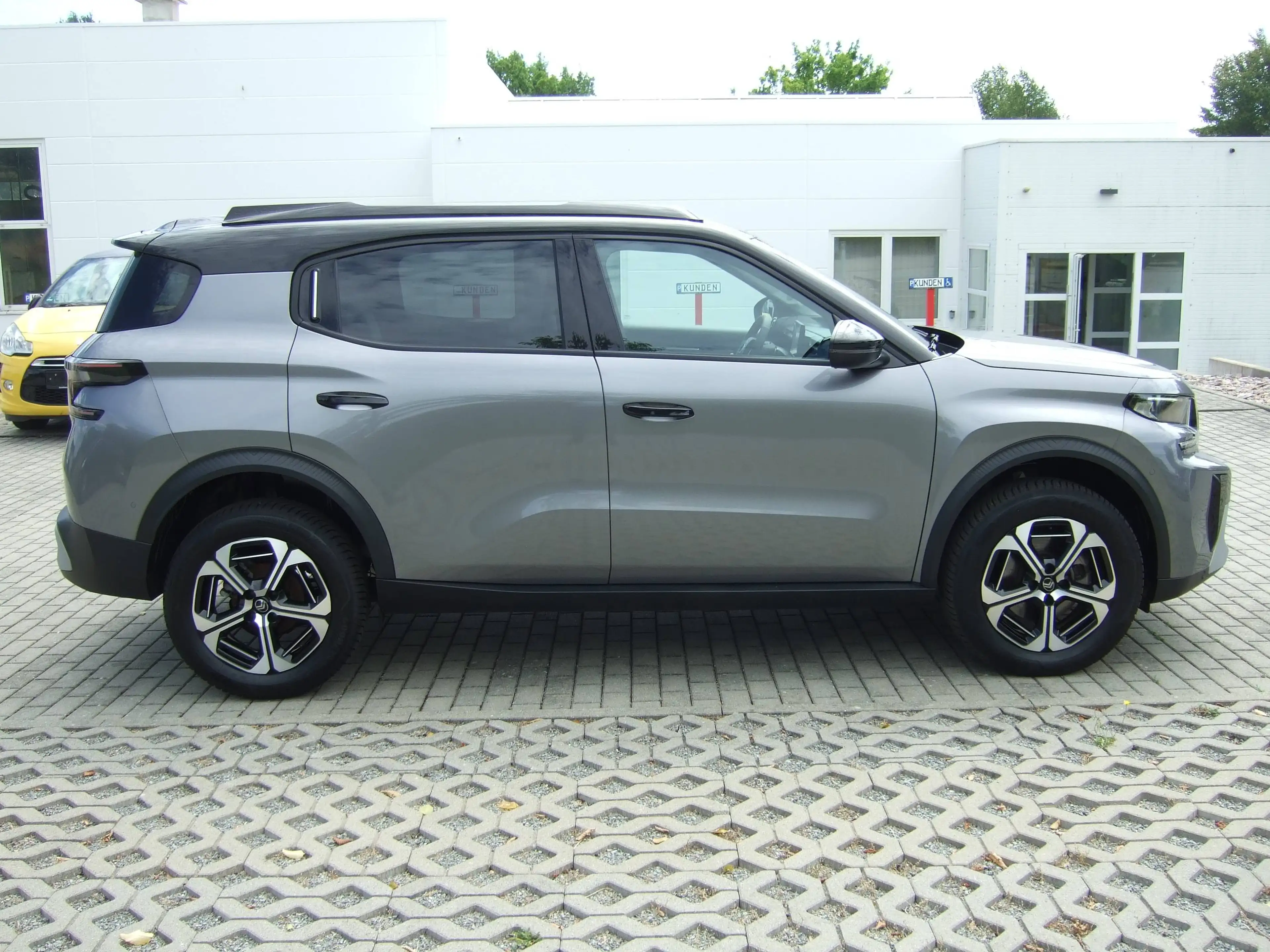 Citroen C3 Aircross Hybrid 145 MAX Sitzheizung Lenkradheizung Rückfahrkamera PDC vorn und hinten — photo 5